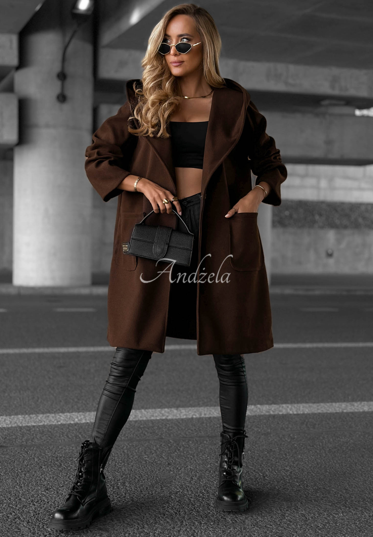 Langer Oversize Mantel mit Kapuze Autumn Coat Schokoladenbraun