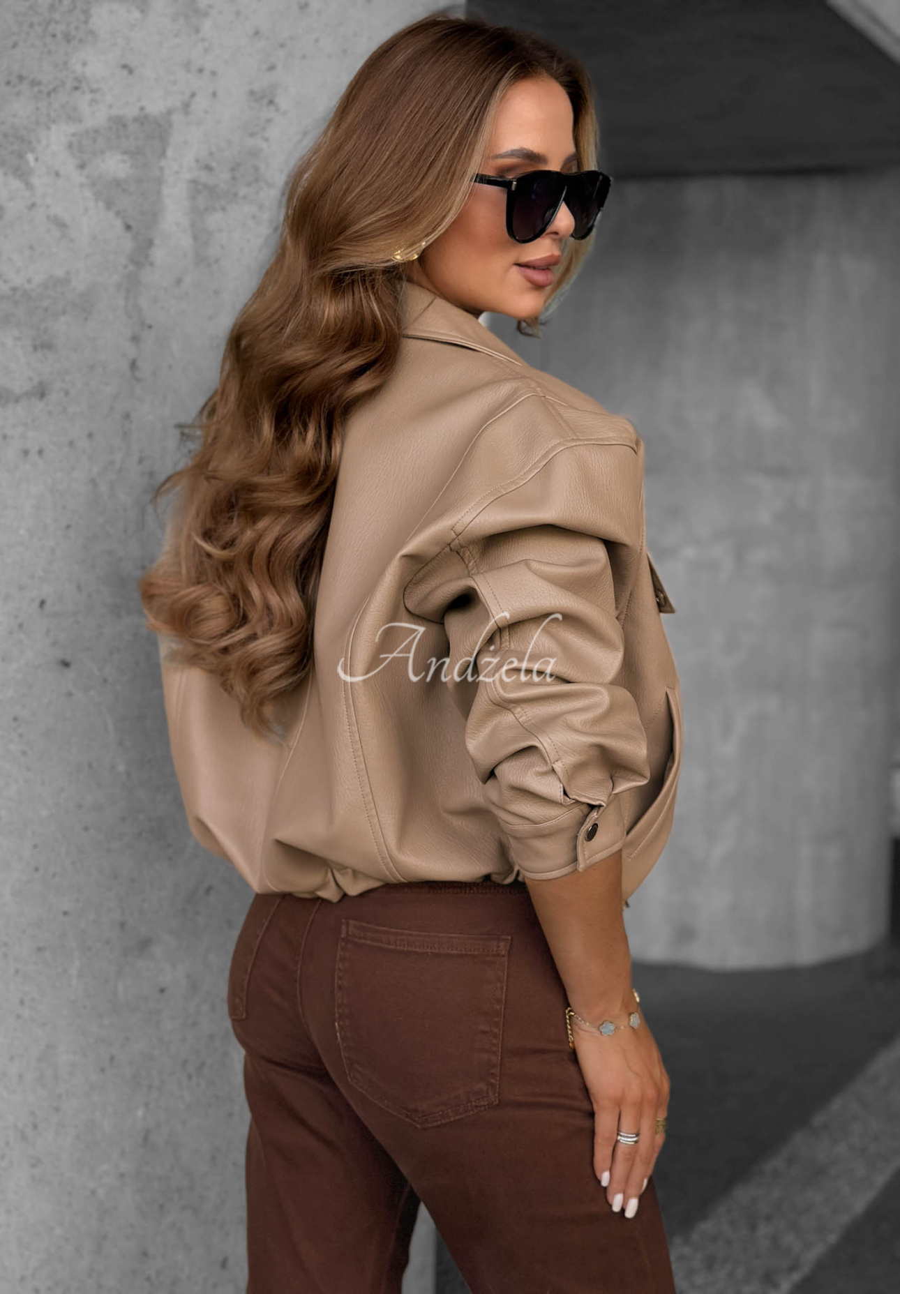 Lederjacke mit Kragen Less Is More Mokkafarben