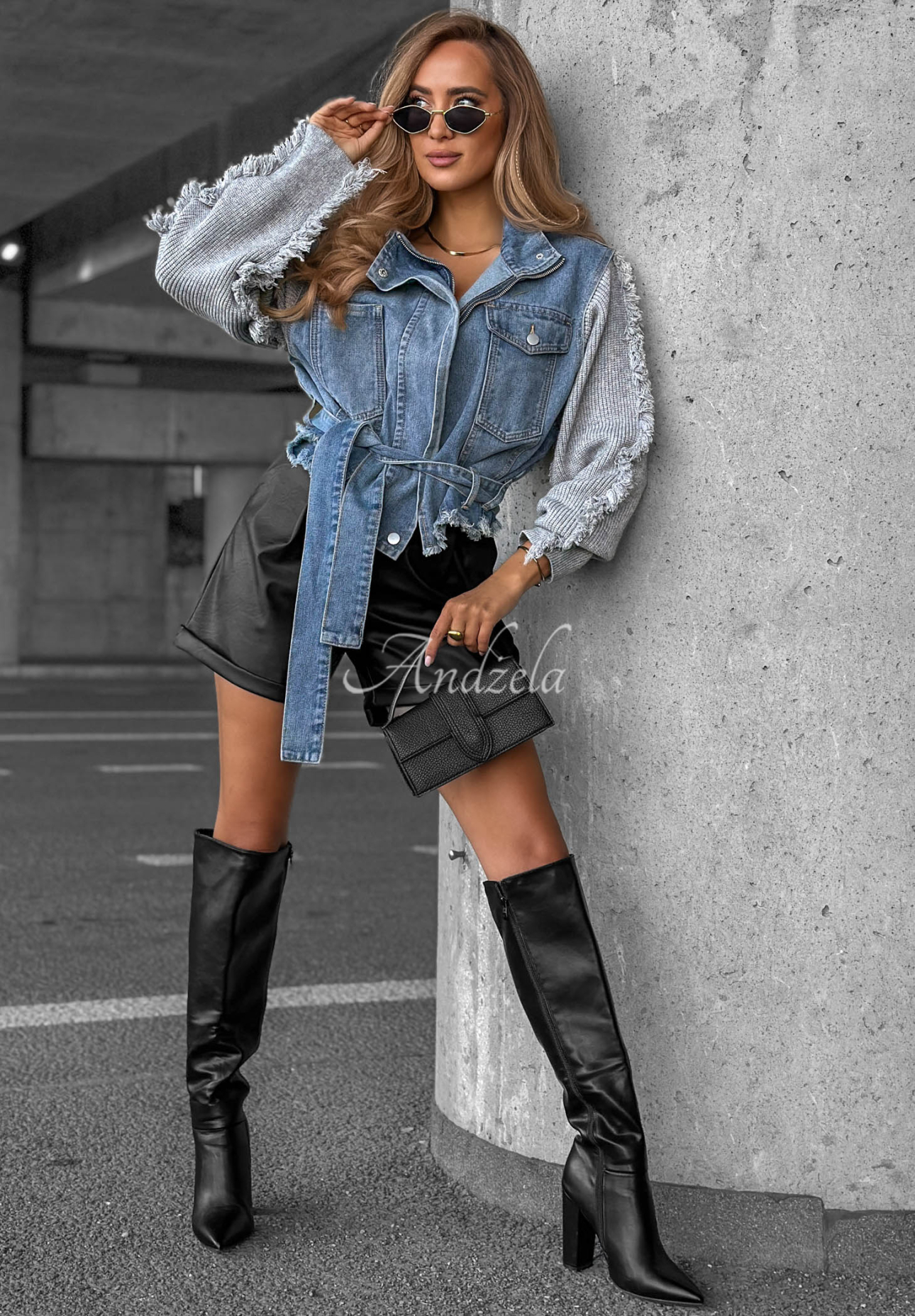Kurze Jeansjacke mit Strickärmeln Gloomy Mood blau-graun