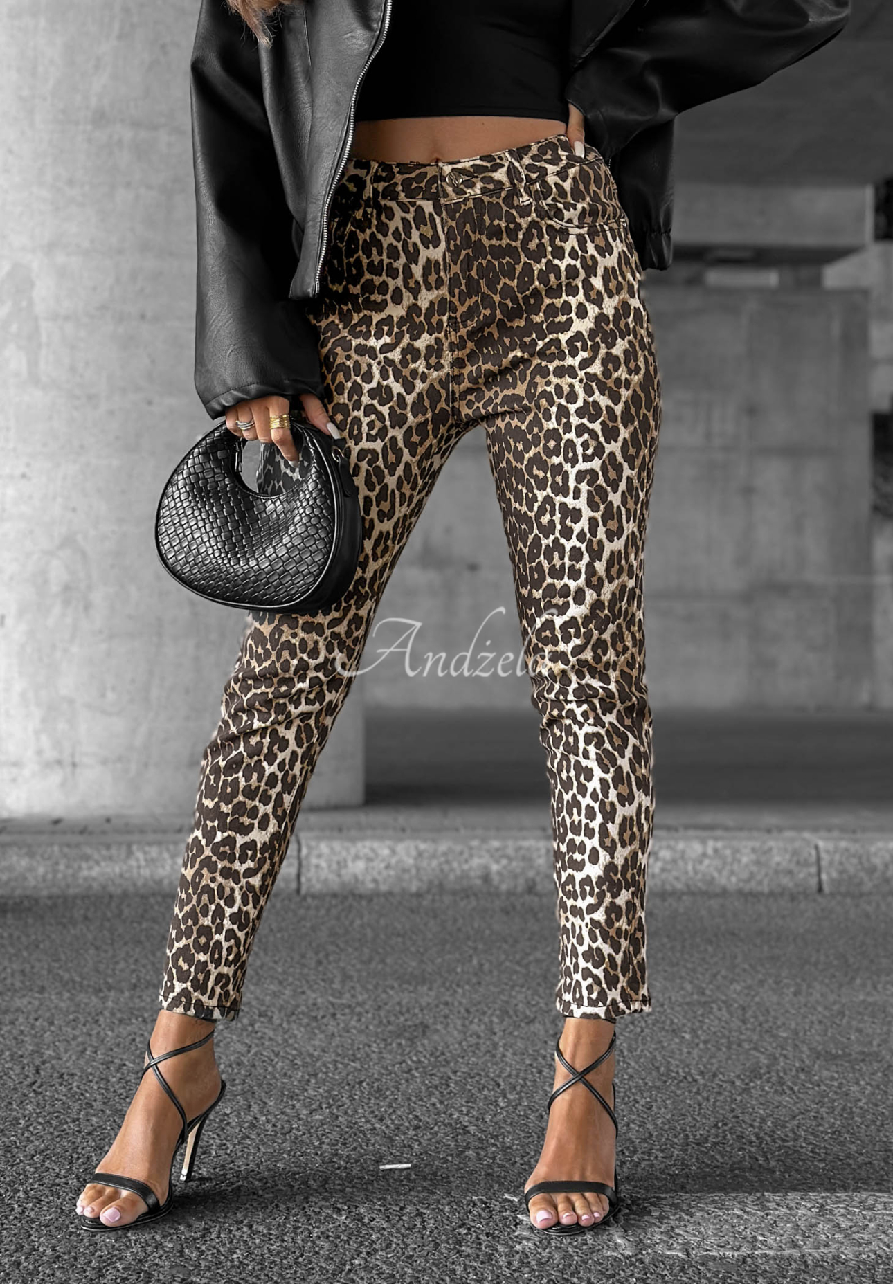 Jeanshose mom fit mit Leopardenmuster Wild Dream Beige