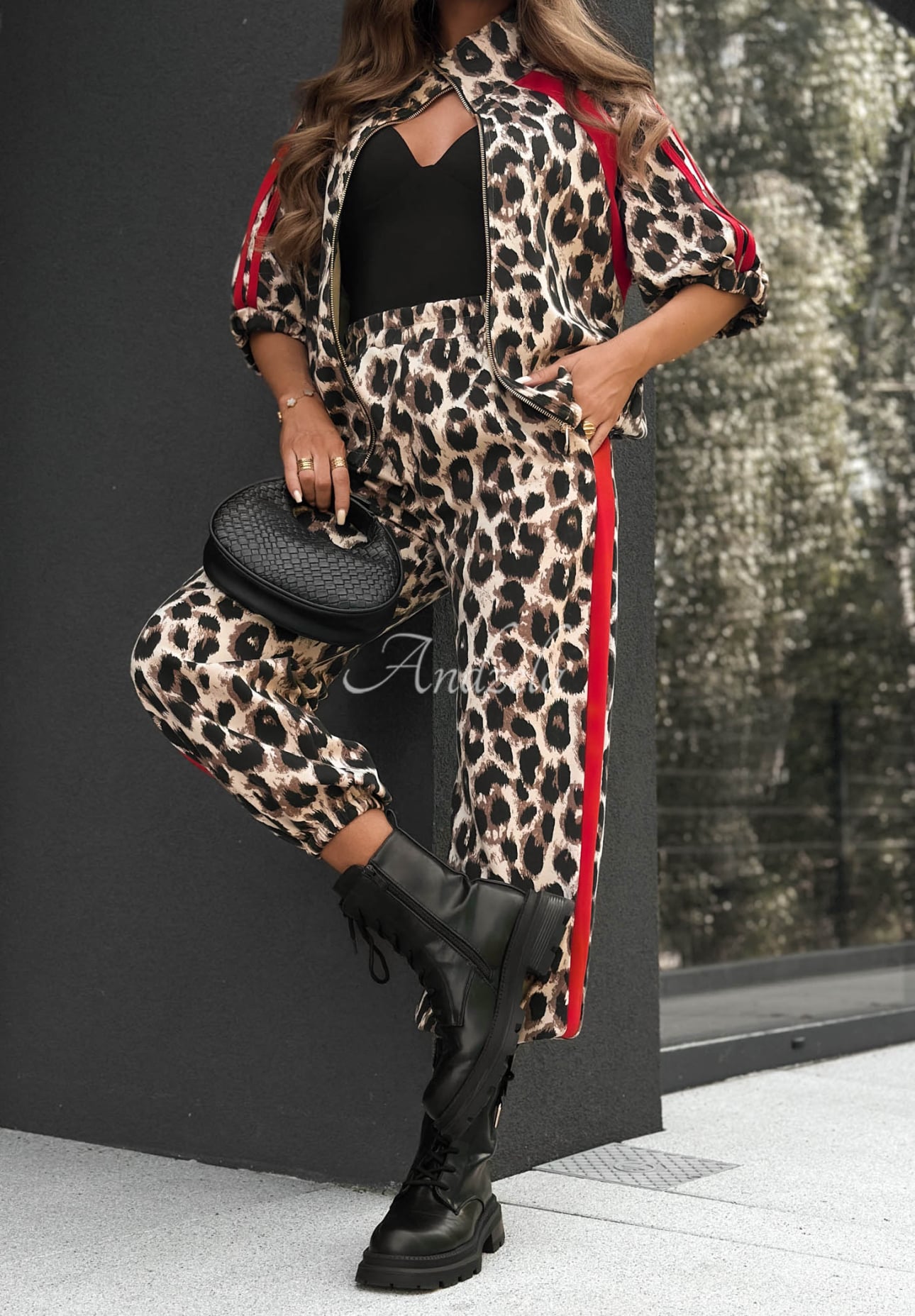 Trainingsanzug-Set aus Viskose mit Leopardenmuster Leopard Touch beige-rot