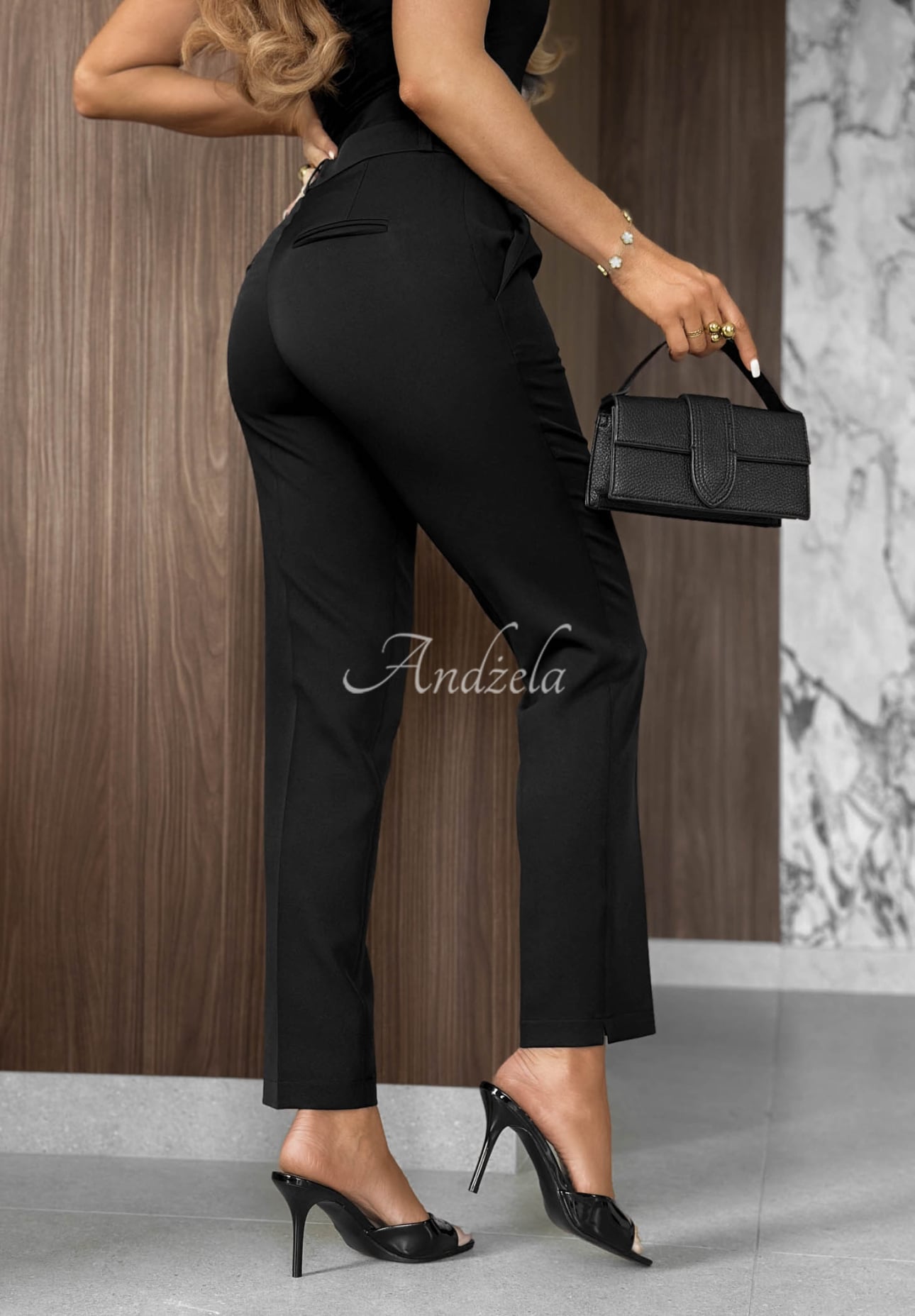 Elegante Zigarettenhose aus Viskose Endless Class Schwarz