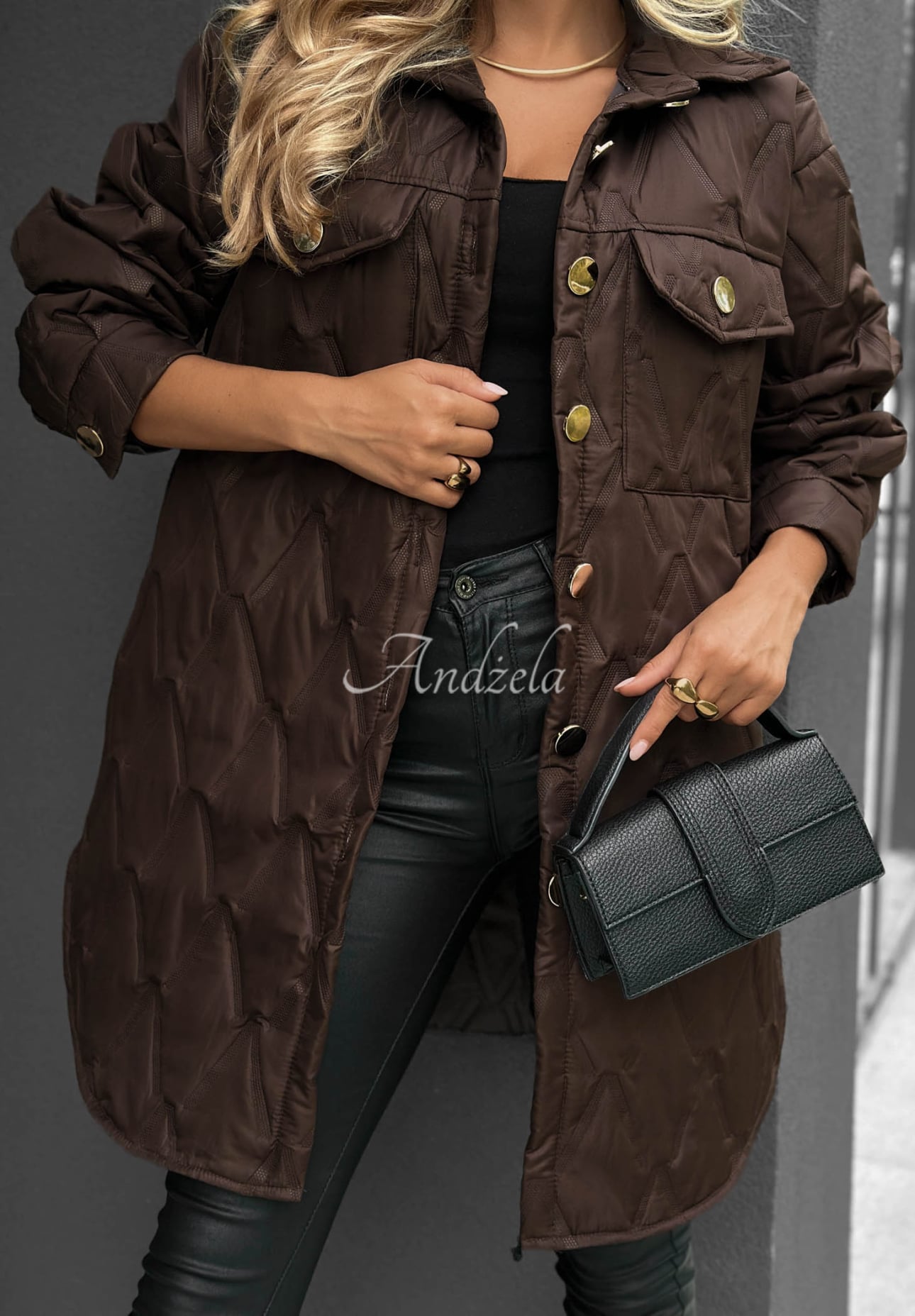 Lange Steppjacke mit Taschen Alpine Whisper Schokoladenbraun