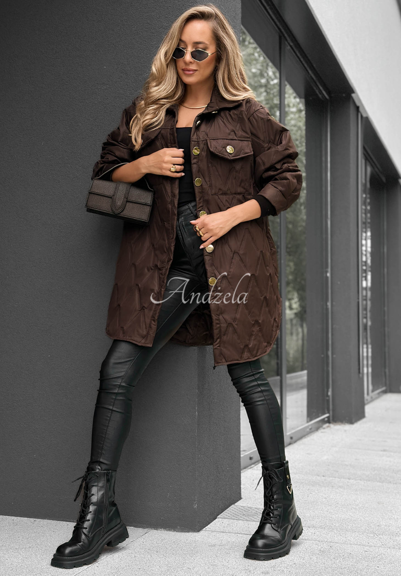 Lange Steppjacke mit Taschen Alpine Whisper Schokoladenbraun