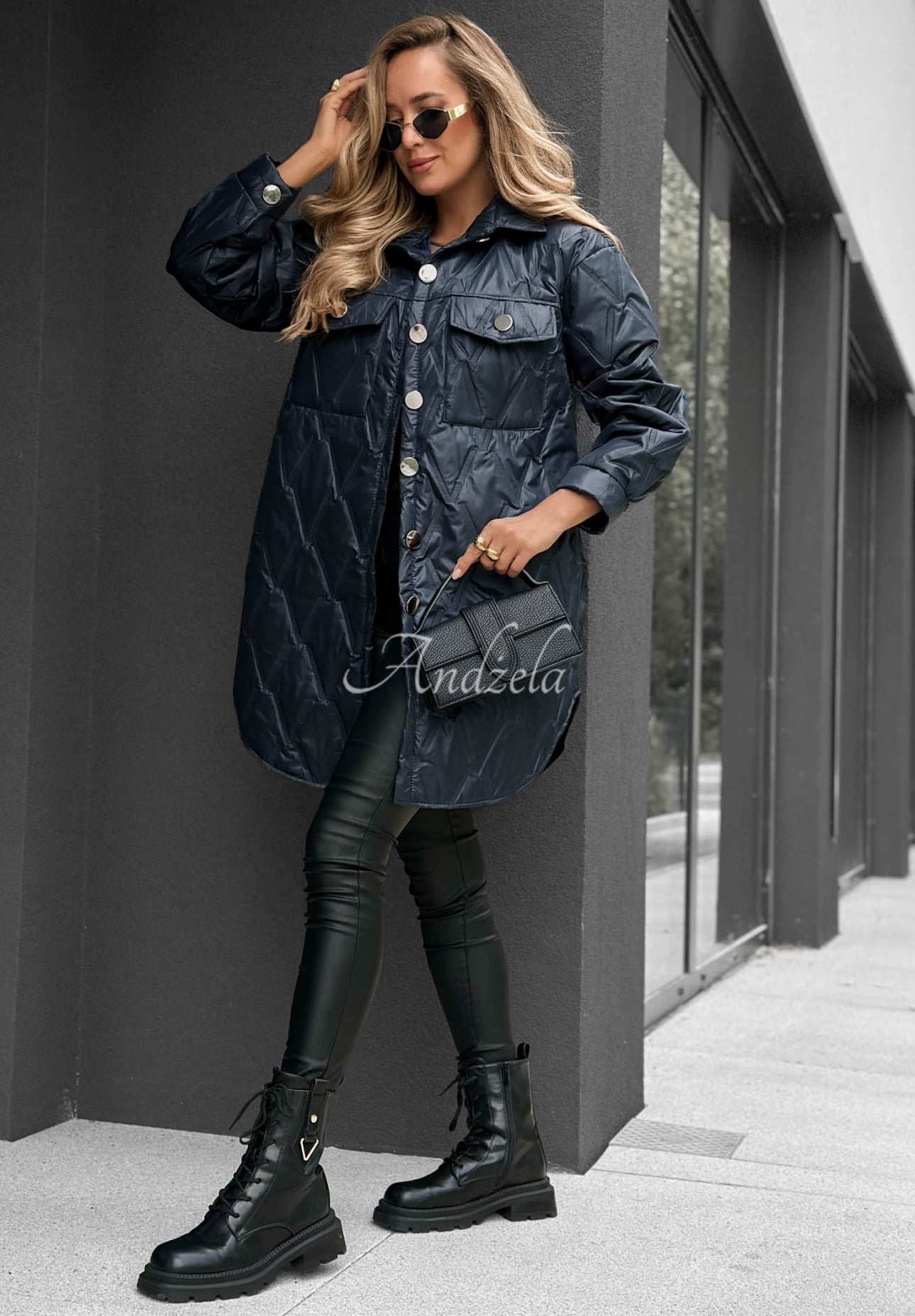 Lange Steppjacke mit Taschen Alpine Whisper Dunkelblau