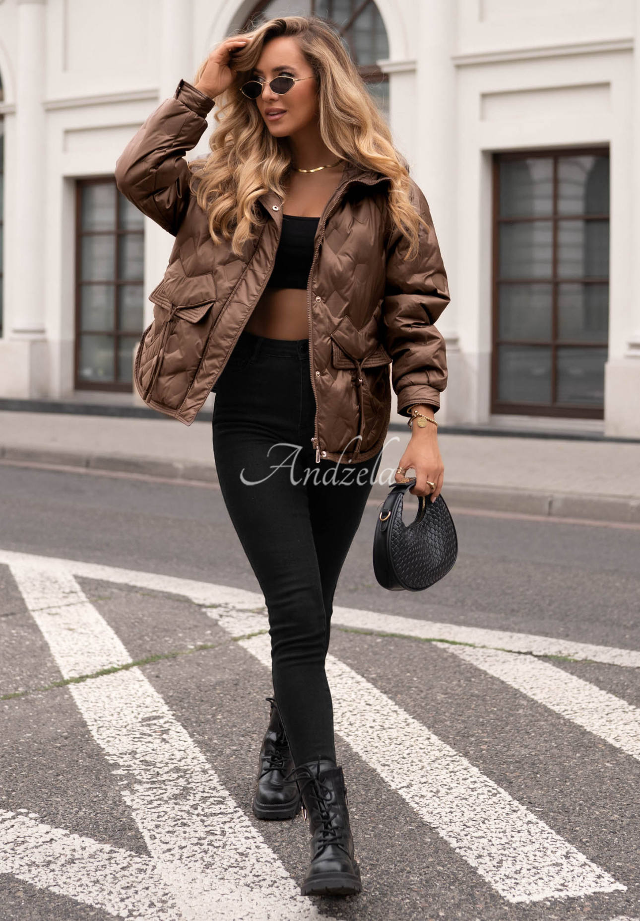 Gesteppte Jacke mit Kapuze Autumn Escape Schokoladenbraun