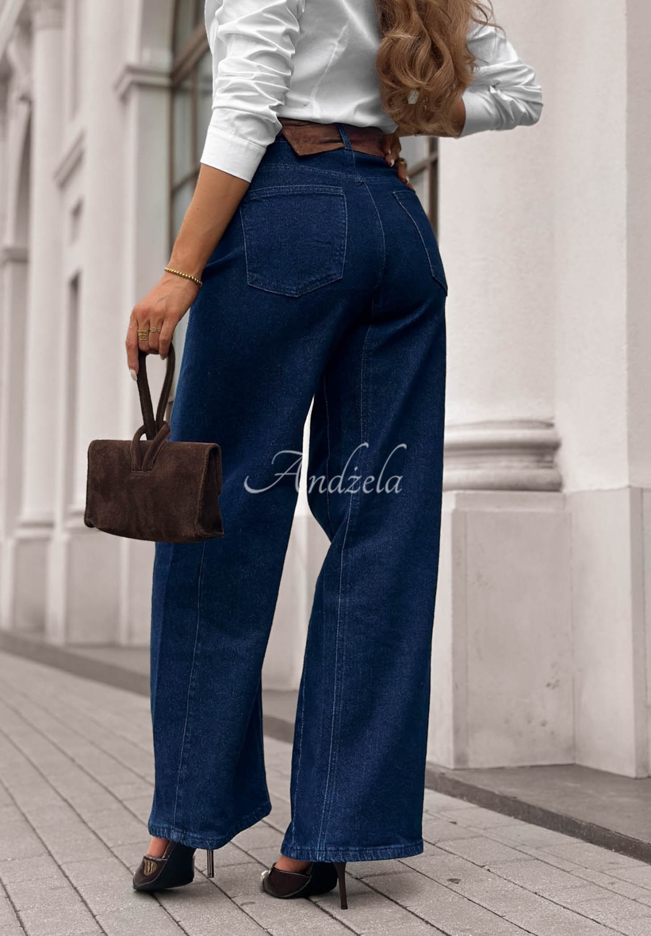Jeanshose mit weitem Bein und Gürtel Urban Flam Dunkelblau