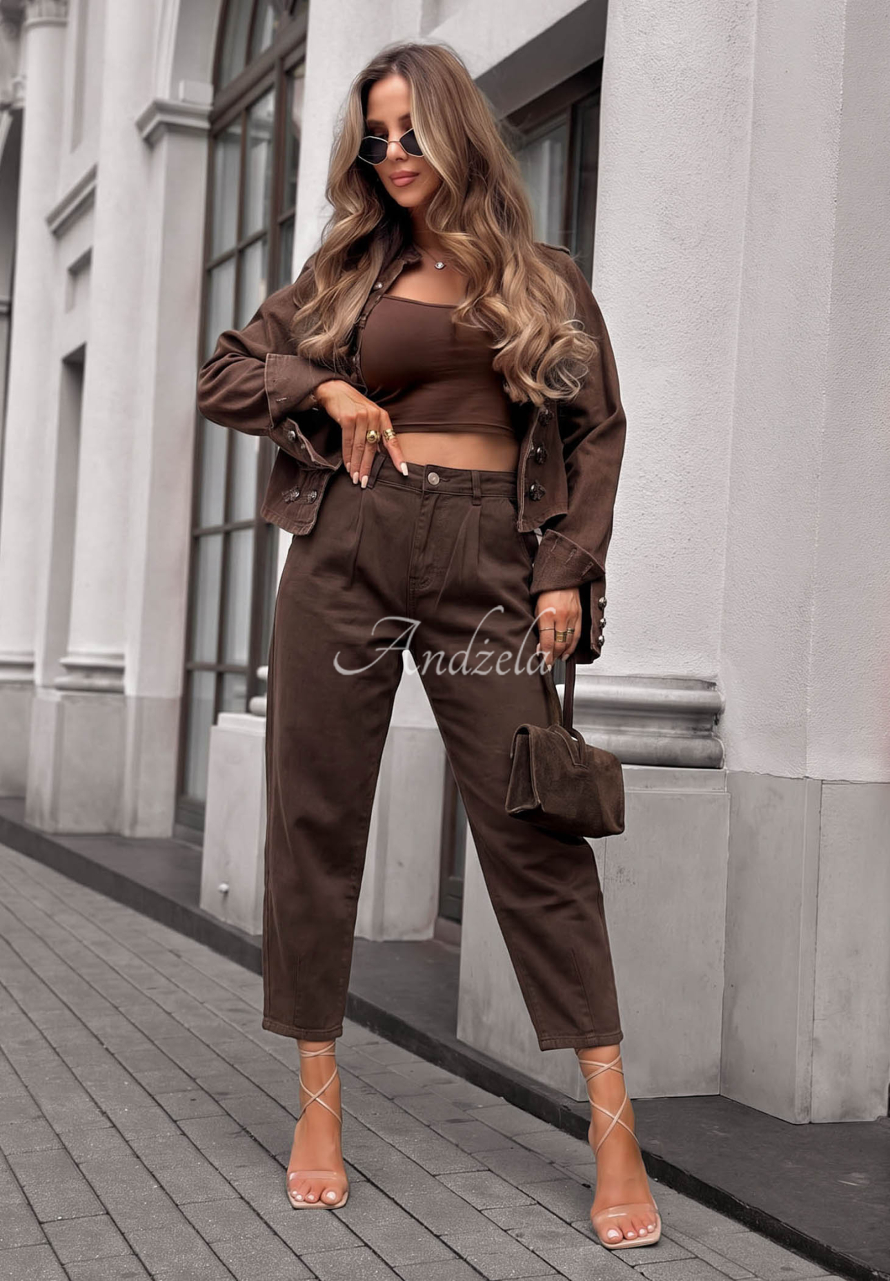 Jeans mom fit Lost Message Schokoladenbraun