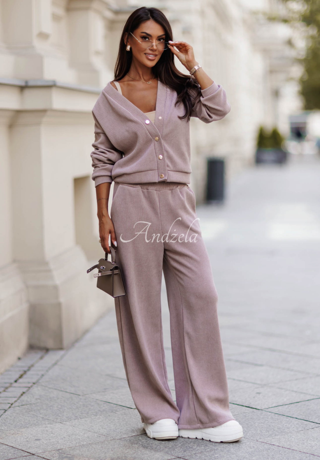 Cord-Set Sweatshirt und Hose wide leg aus Baumwolle Simple Escape Beige
