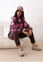 Welurowy Sweat Set w kwiaty Floral Kiss Schokoladenbraun