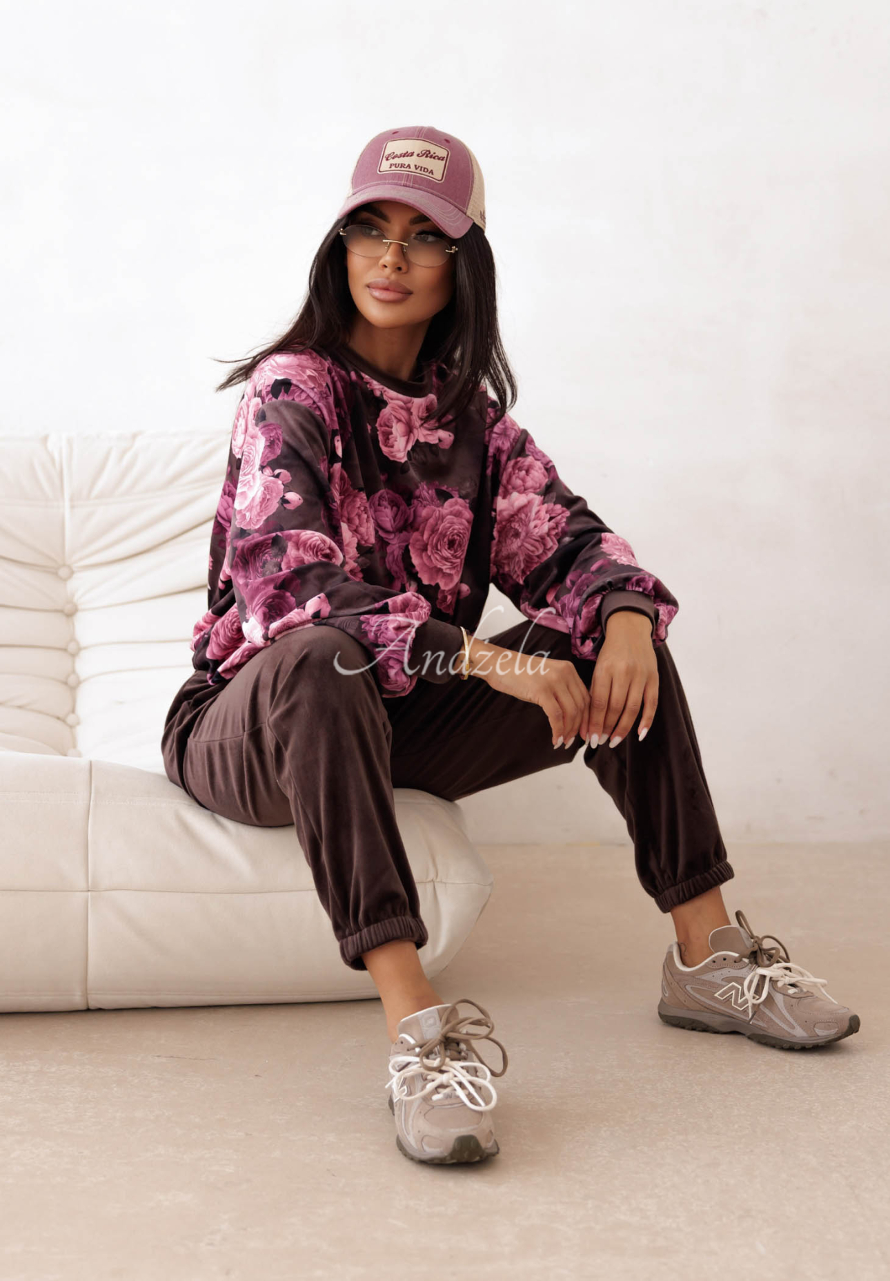 Velours-Trainingsanzug aus Baumwolle mit Blumenmuster Floral Kiss Schokoladenbraun