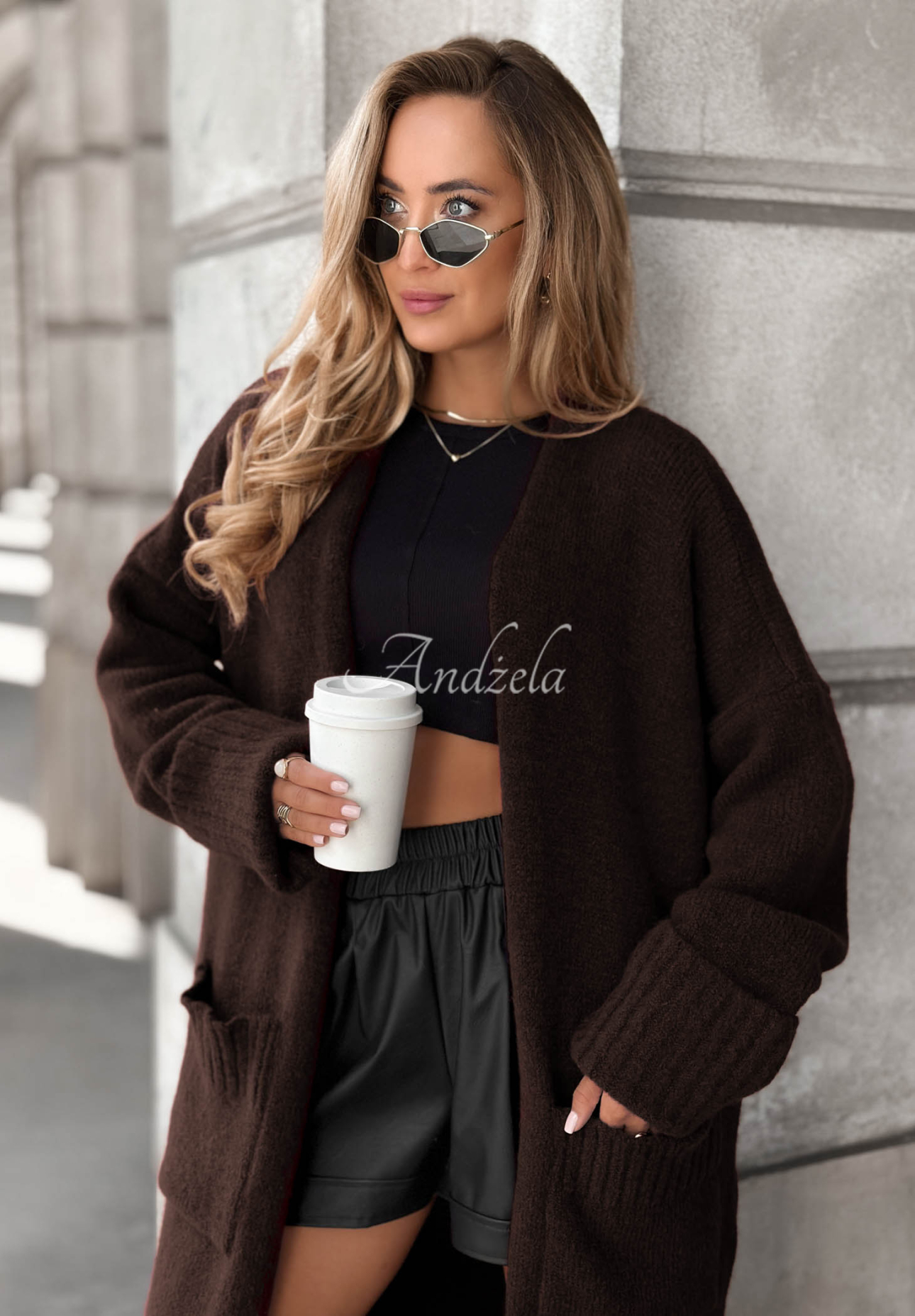 Lange oversized Strickjacke mit Taschen Marbelio Schokoladenbraun