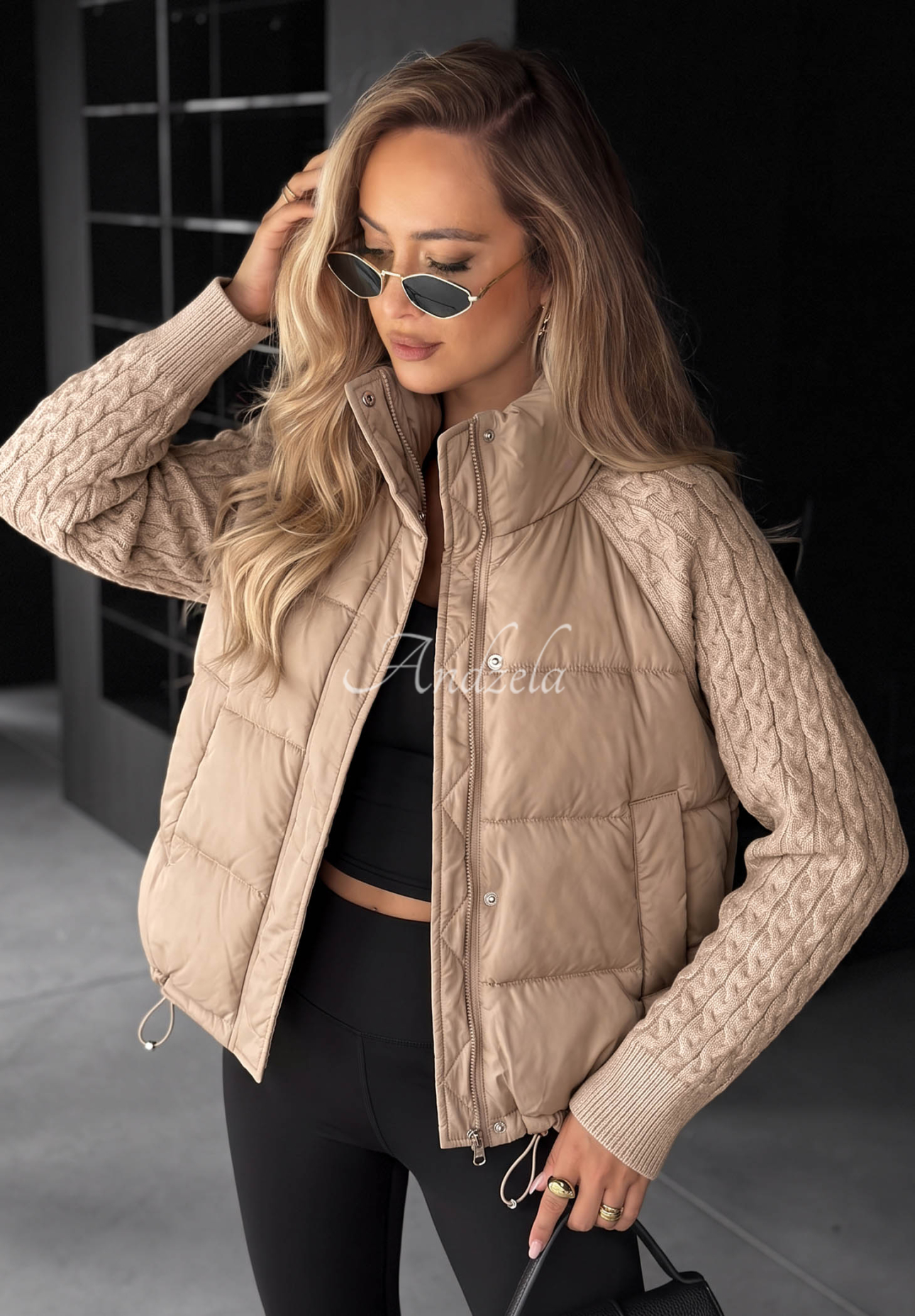 Daunenjacke mit Strickeinsätzen Never Leave Beige
