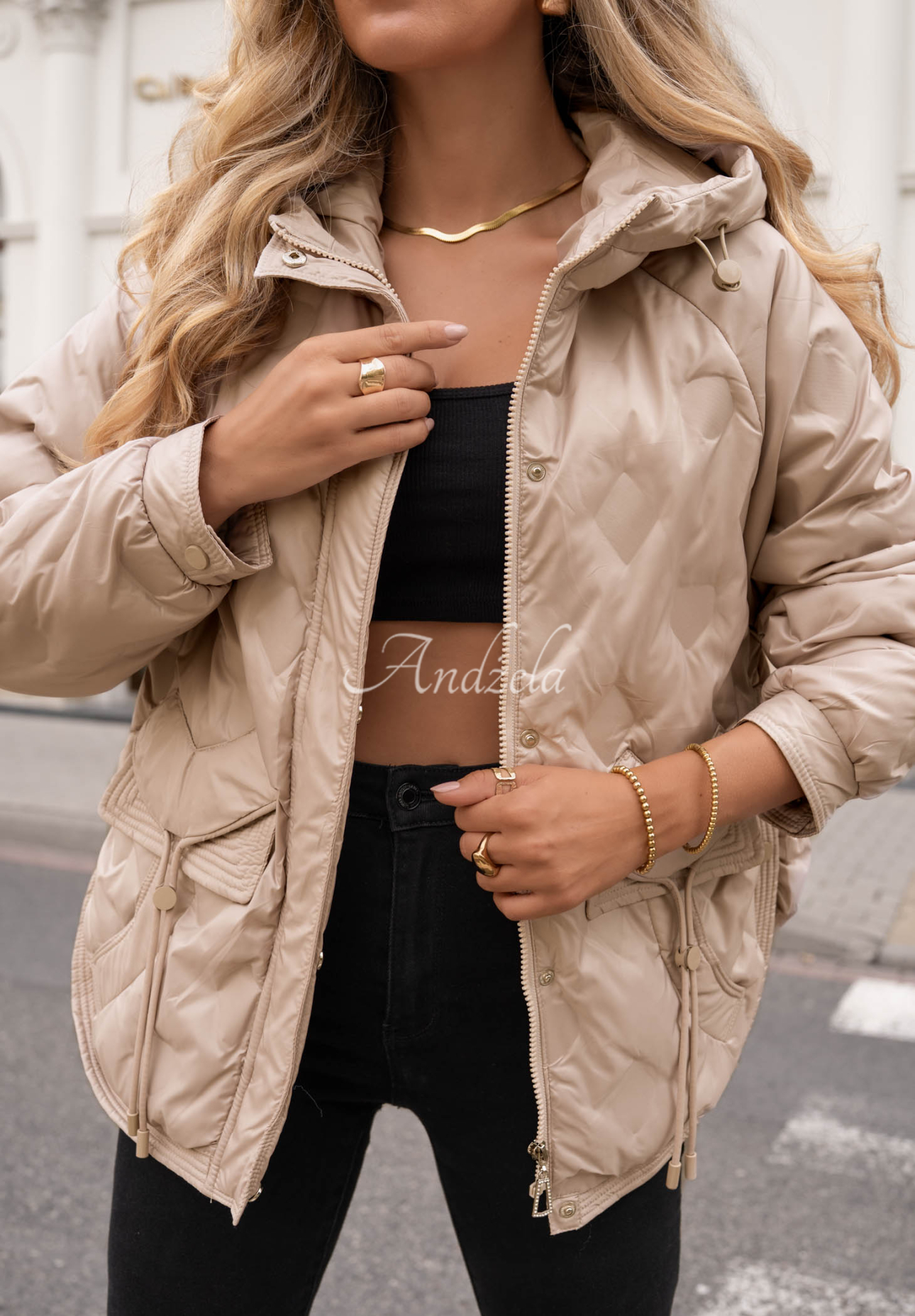 Gesteppte Jacke mit Kapuze Autumn Escape Beige