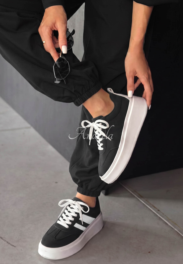 Wildleder Sneakers Start With Forever Schwarz-Wei&szlig;