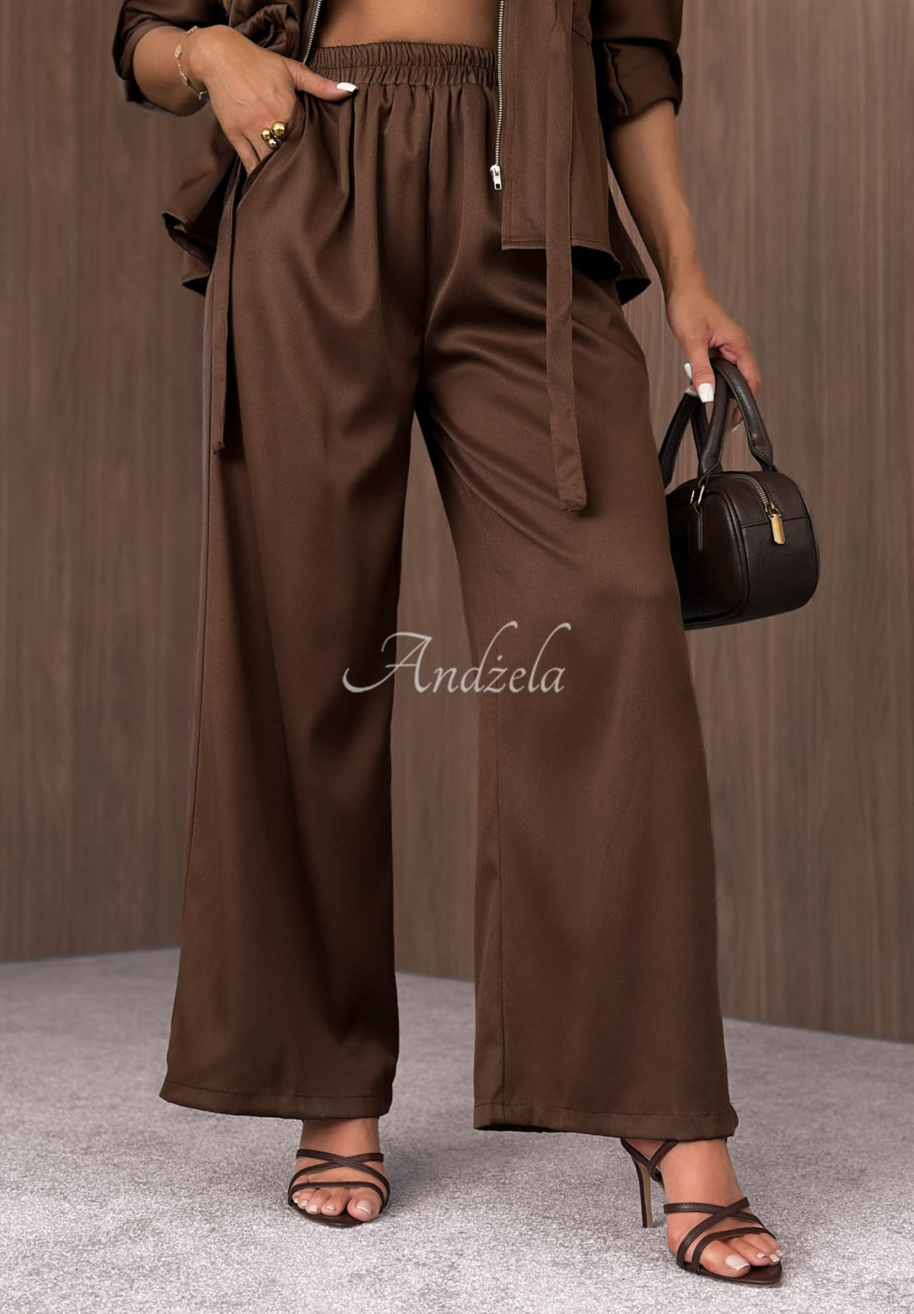 Set Leichte Jacke mit Verschluss und Wide-Leg-Hose Autumn Pearl Schokoladenbraun