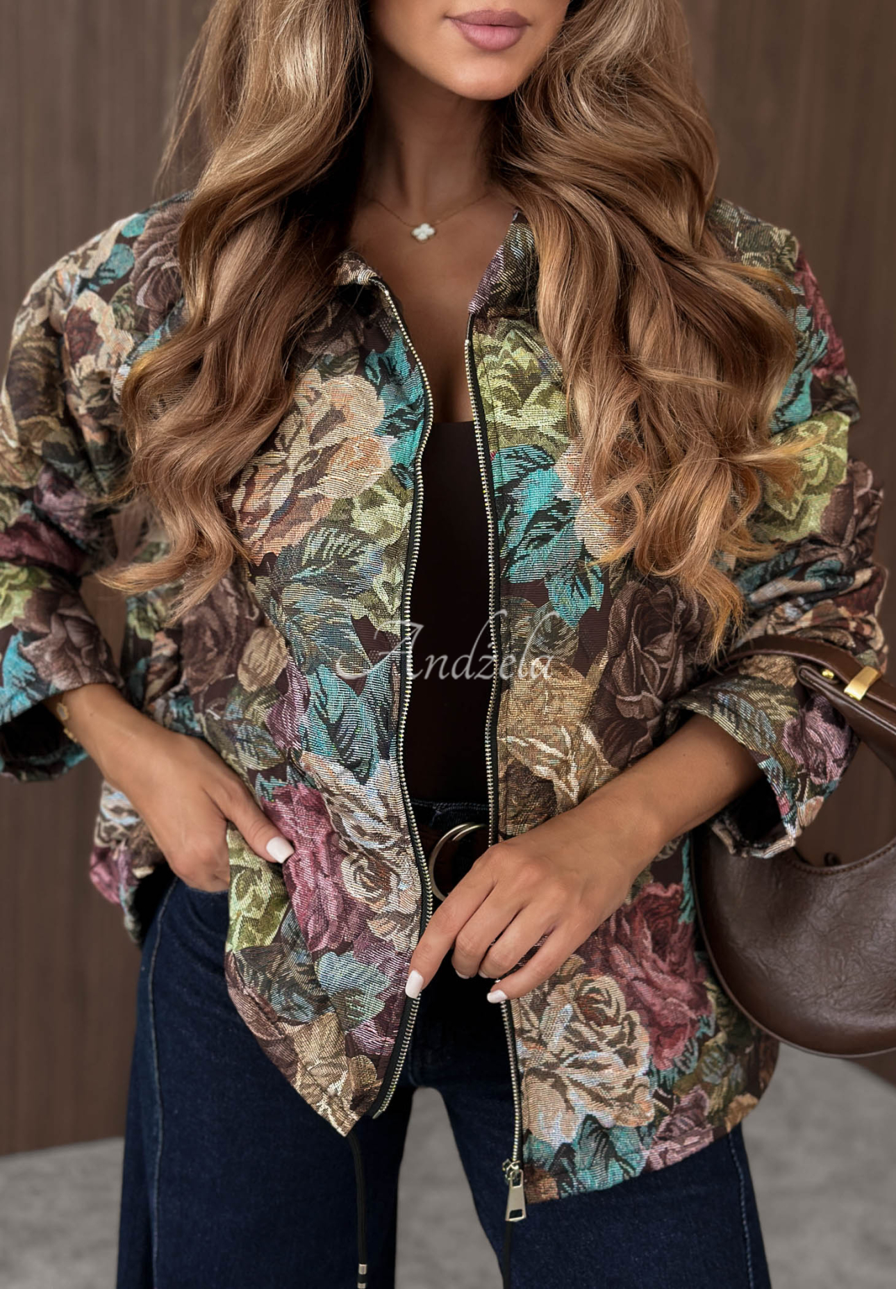 Gesteppte Kapuzenjacke mit Blumenmuster Golden Trees Schokoladenbraun