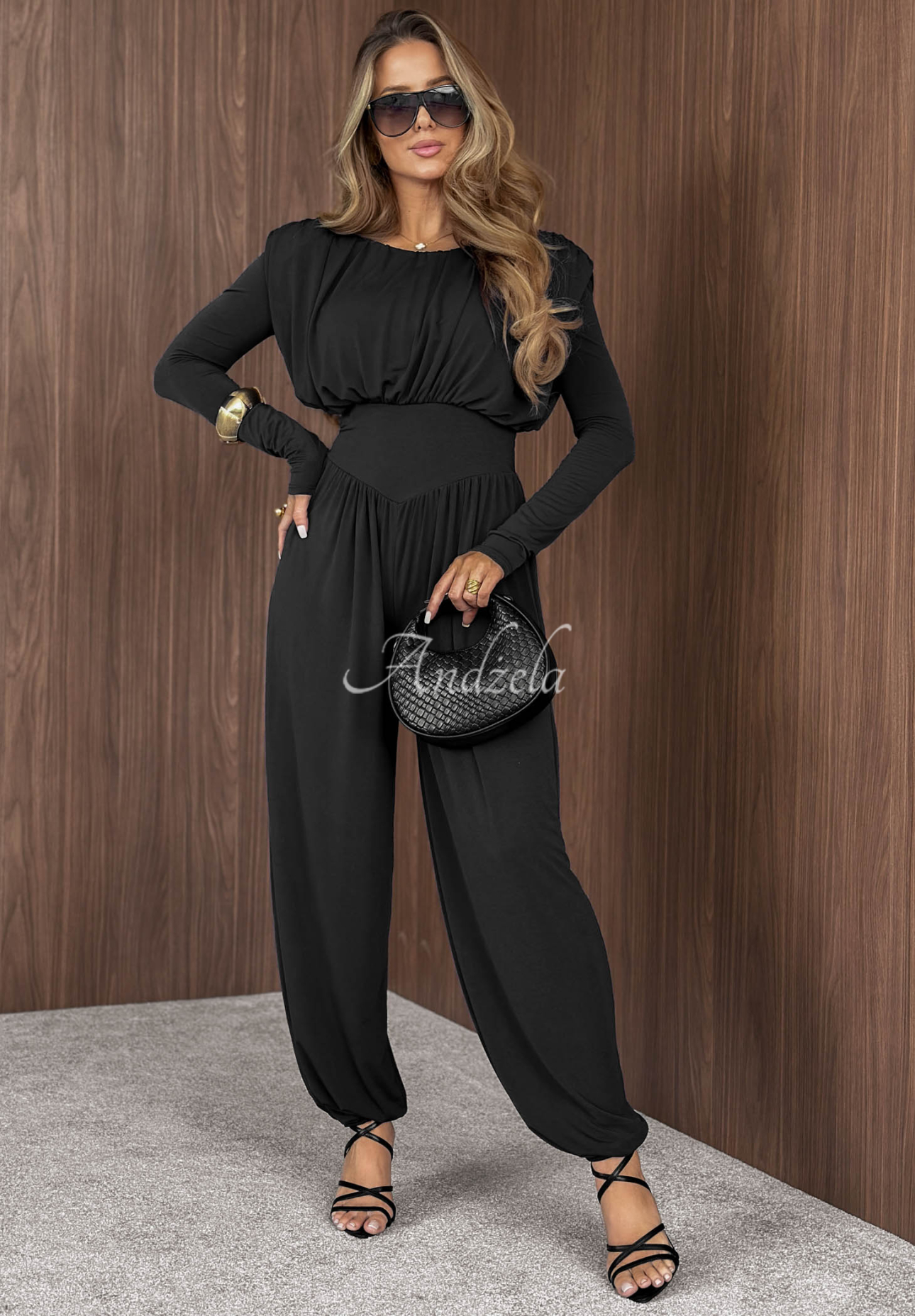 Langer Overall mit Rüschen Midnight Latte Schwarz