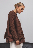 Ozdobnie pleciony Pullover z falbankami Cocomore Timeless Beauty Schokoladenbraun