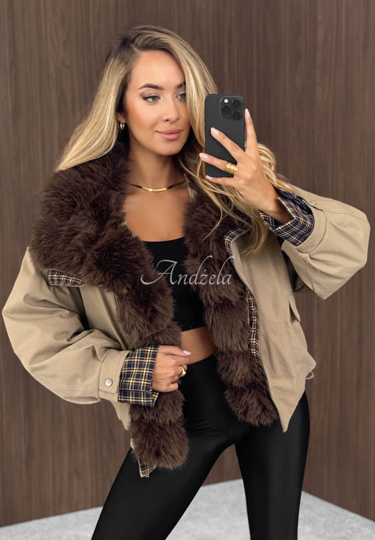 Kurze Jacke mit Kunstfell Amber Charm Beige