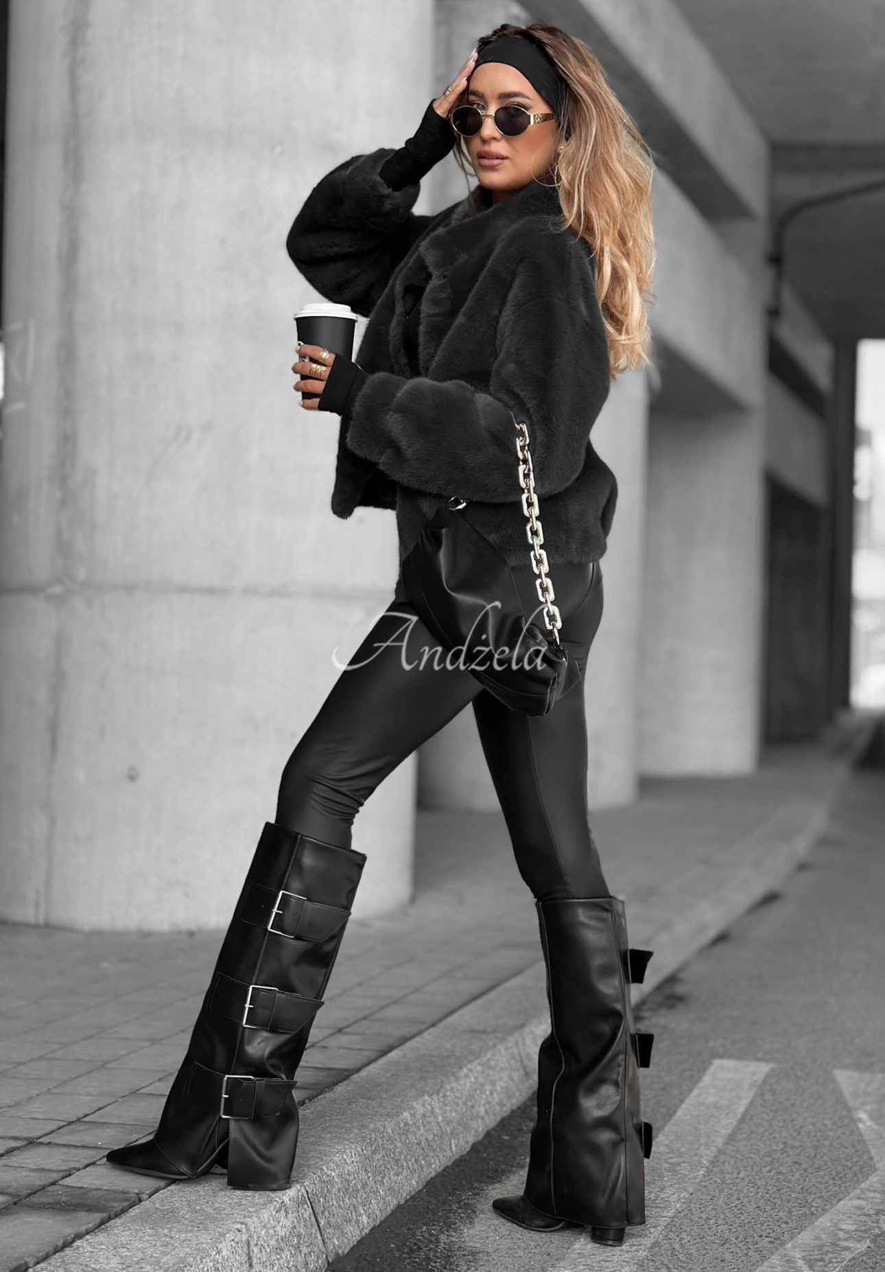 Kurze Felljacke Warm Wishes Schwarz