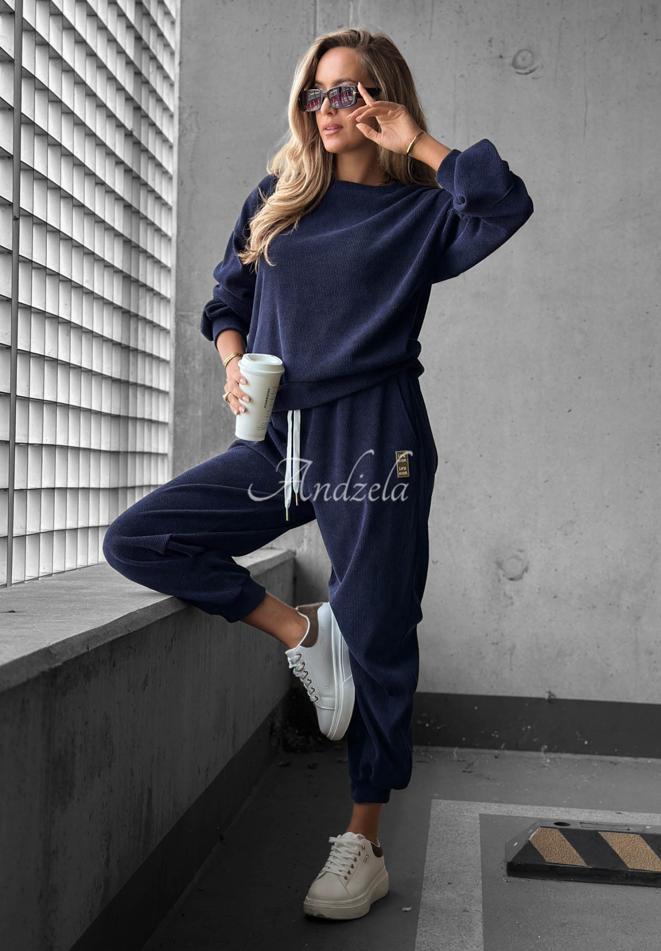 Cord-Trainingsanzug aus Viskose Easy Vibe Dunkelblau