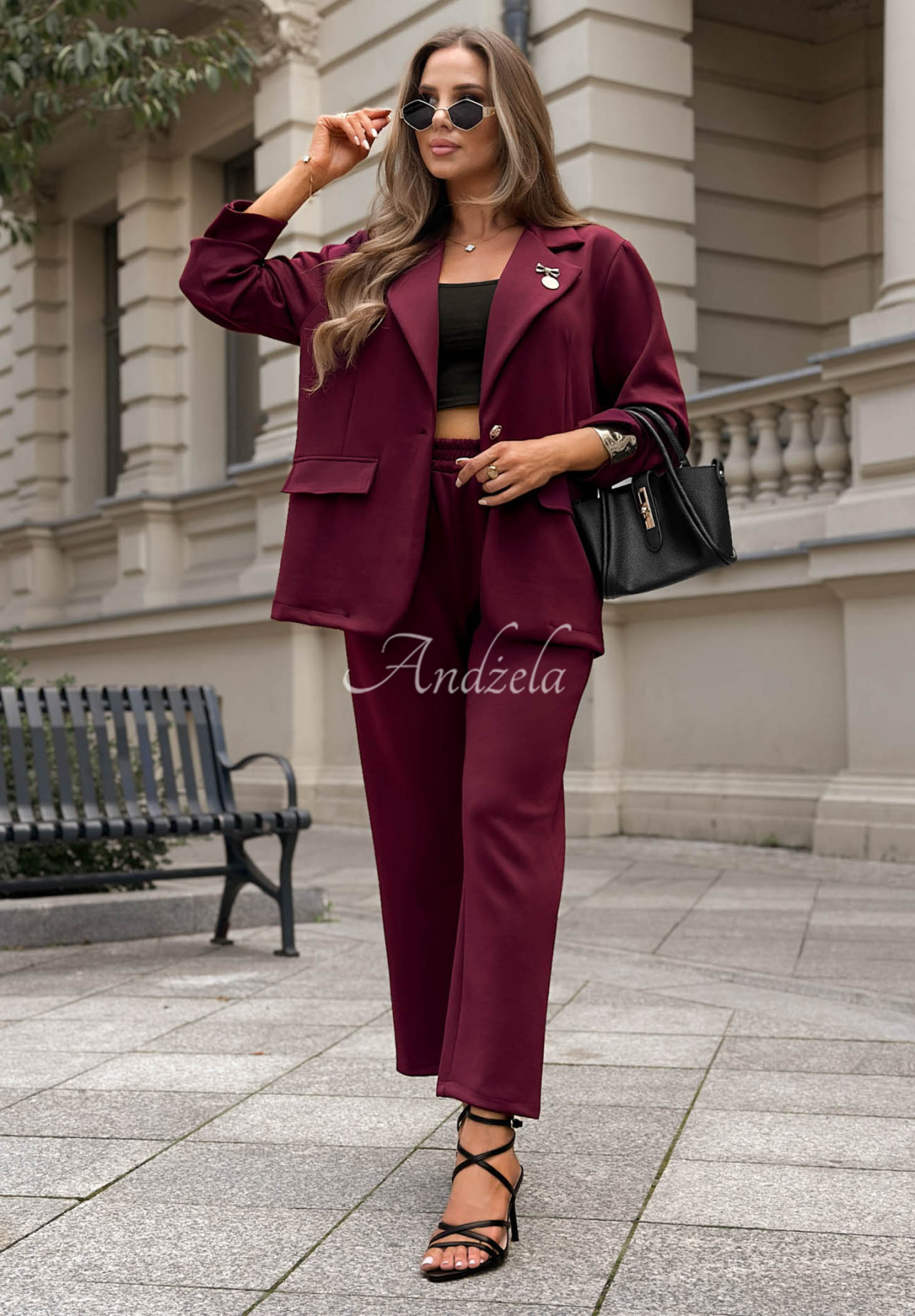 Damenanzug aus Viskose Blazer und Hose Quiet Moment Burgunderrot