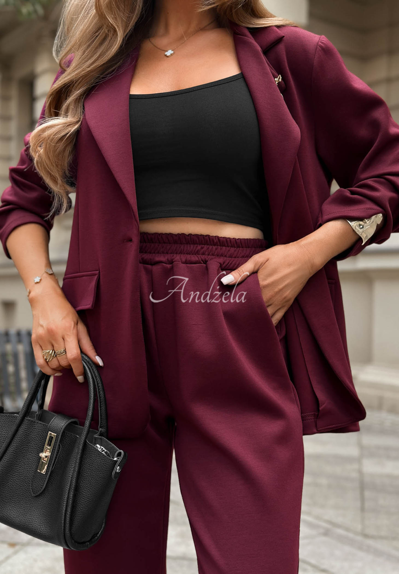 Damenanzug aus Viskose Blazer und Hose Quiet Moment Burgunderrot