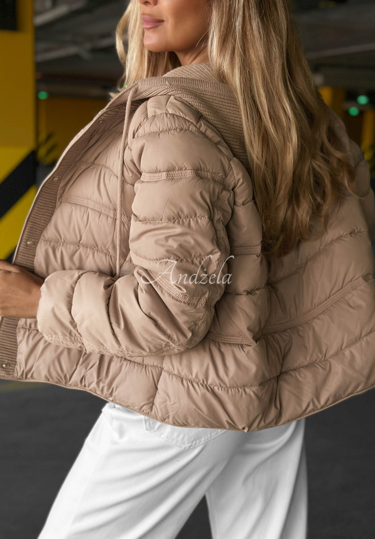 Gesteppte Jacke mit Strick-Einsätzen Secret Note Beige