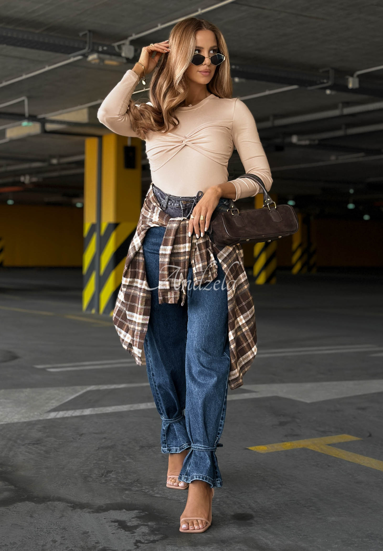 Baumwollbluse mit Raffung By Your Side Beige
