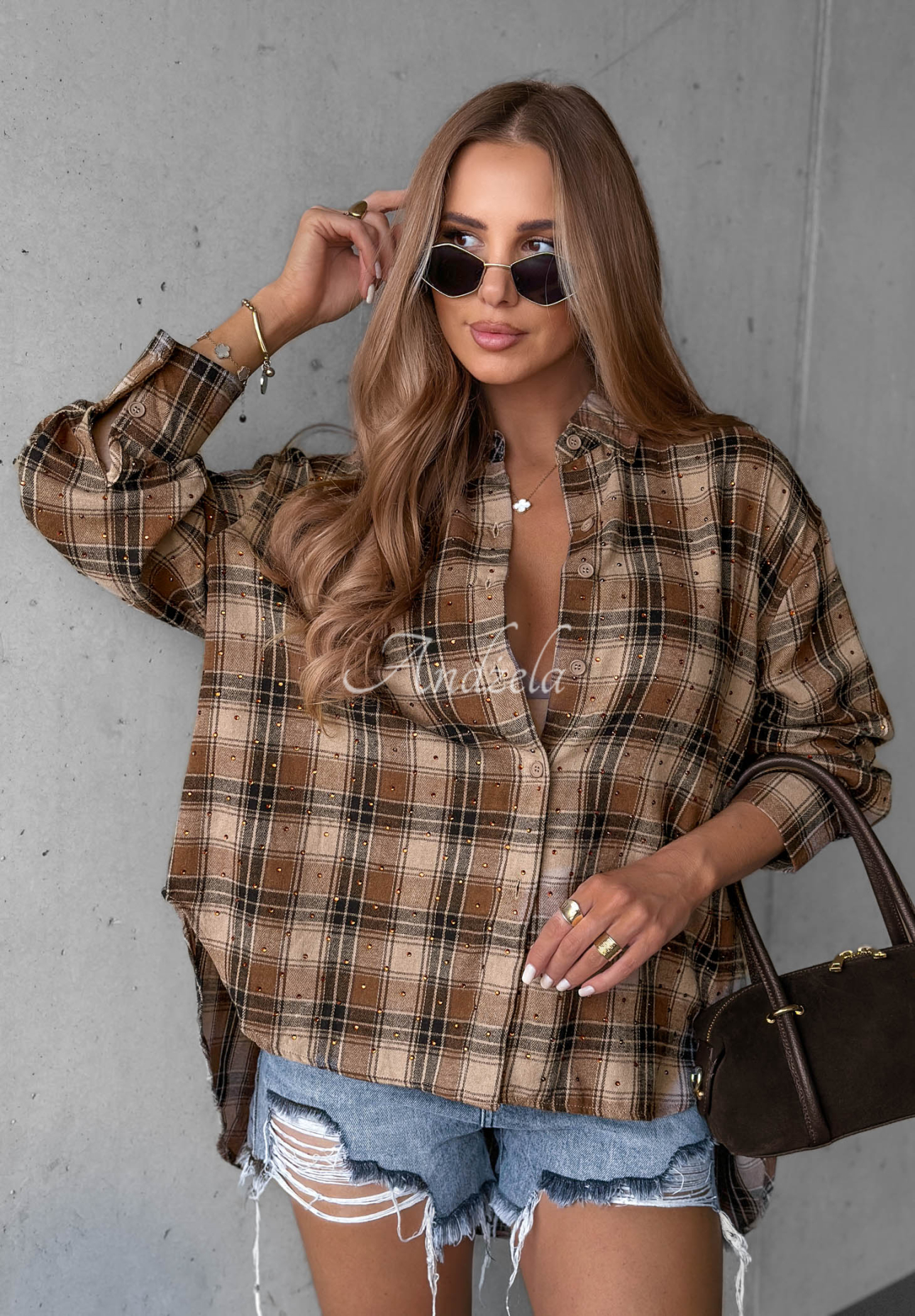 Asymmetrisches kariertes Hemd mit Strasssteinen Woodland Style Camel