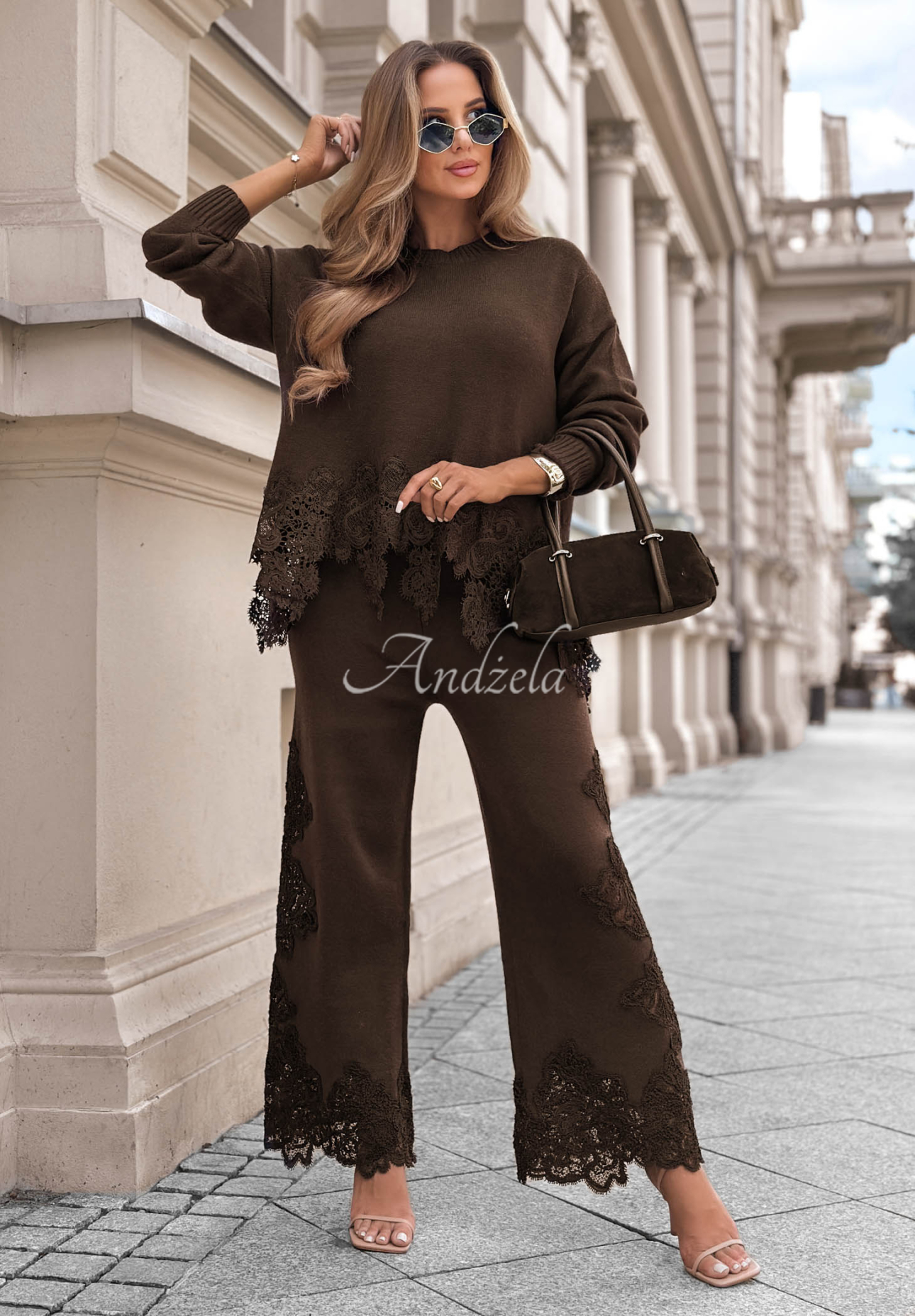 Weite Viskosehose mit Spitze Brown Sugar Schokoladenbraun