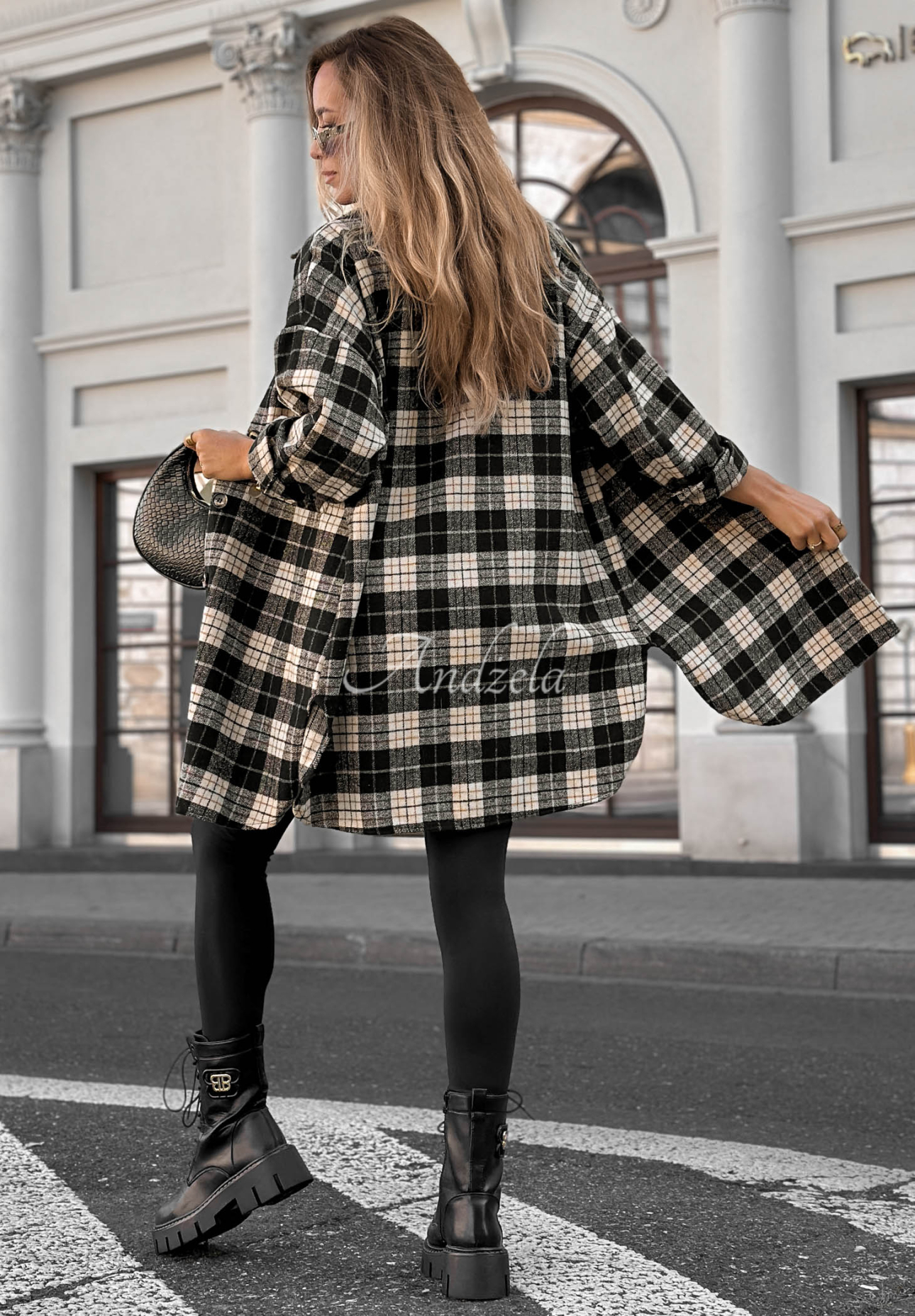 Oversize-Baumwollhemd mit kariertem Muster September Glow Schwarz