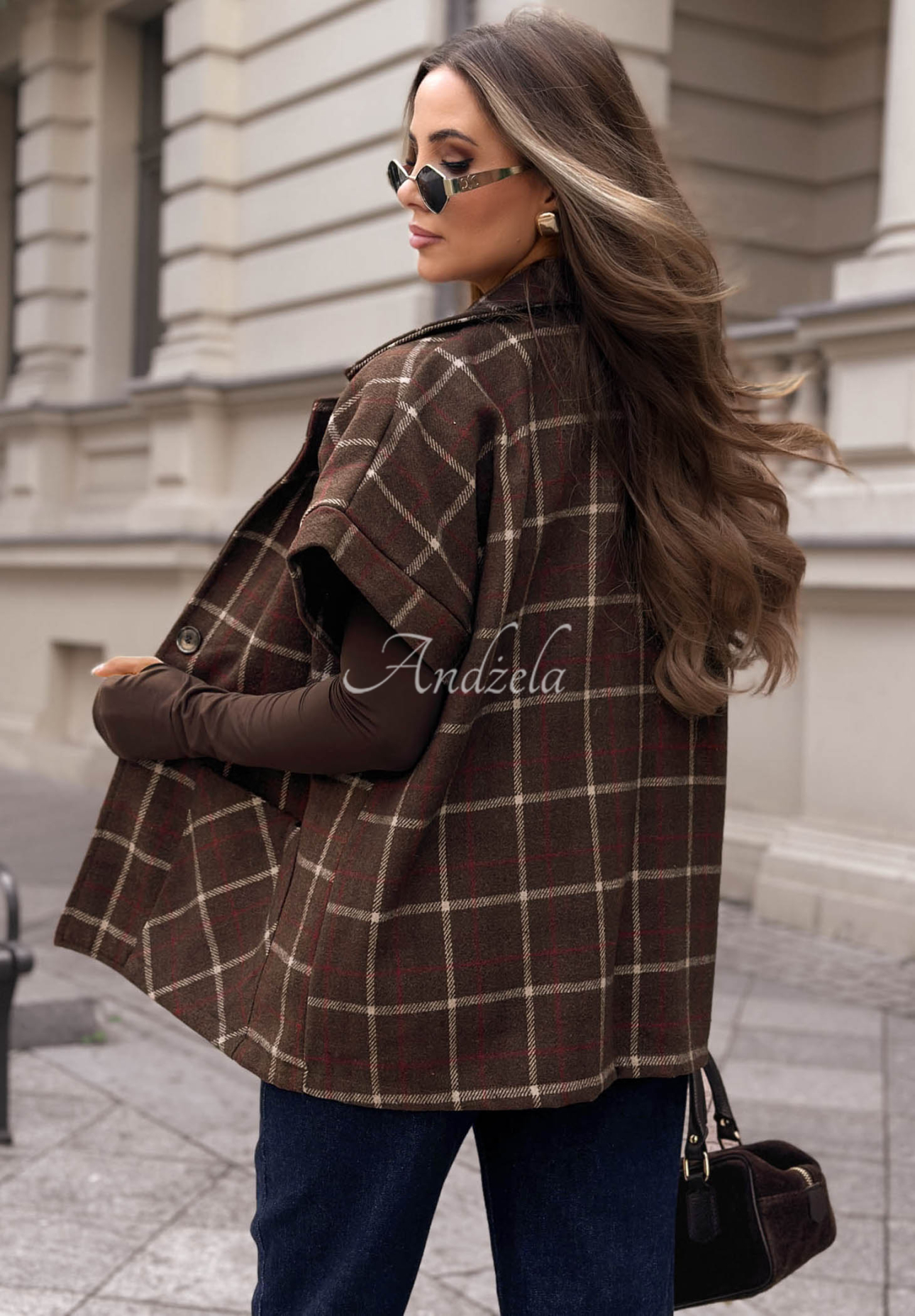 Oversize-Weste mit kariertem Muster und Wollanteil Calm Spirit Schokoladenbraun