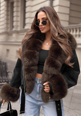 Kurze Jacke mit Fellimitat Golden Season Schwarz