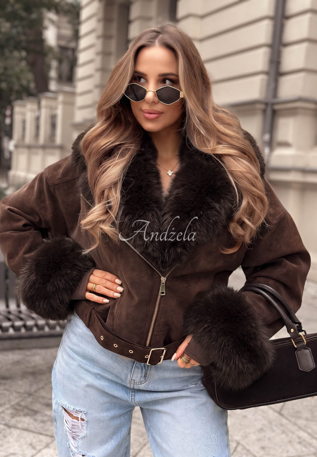 Kurze Jacke mit Fellimitat Golden Season Schokoladenbraun