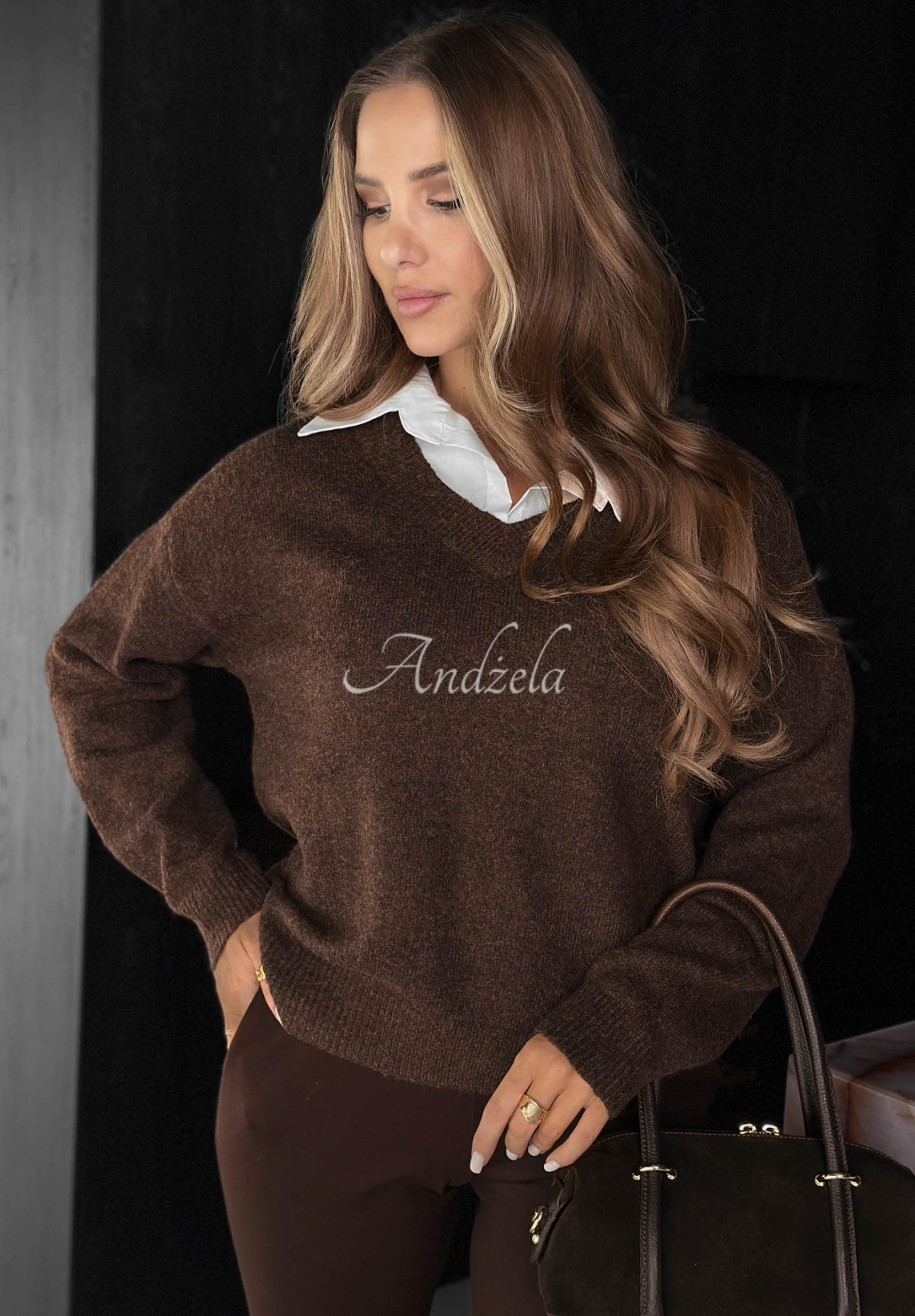 Pullover mit Hemdkragen, Viskose und Wolle Golden Aura Schokoladenbraun