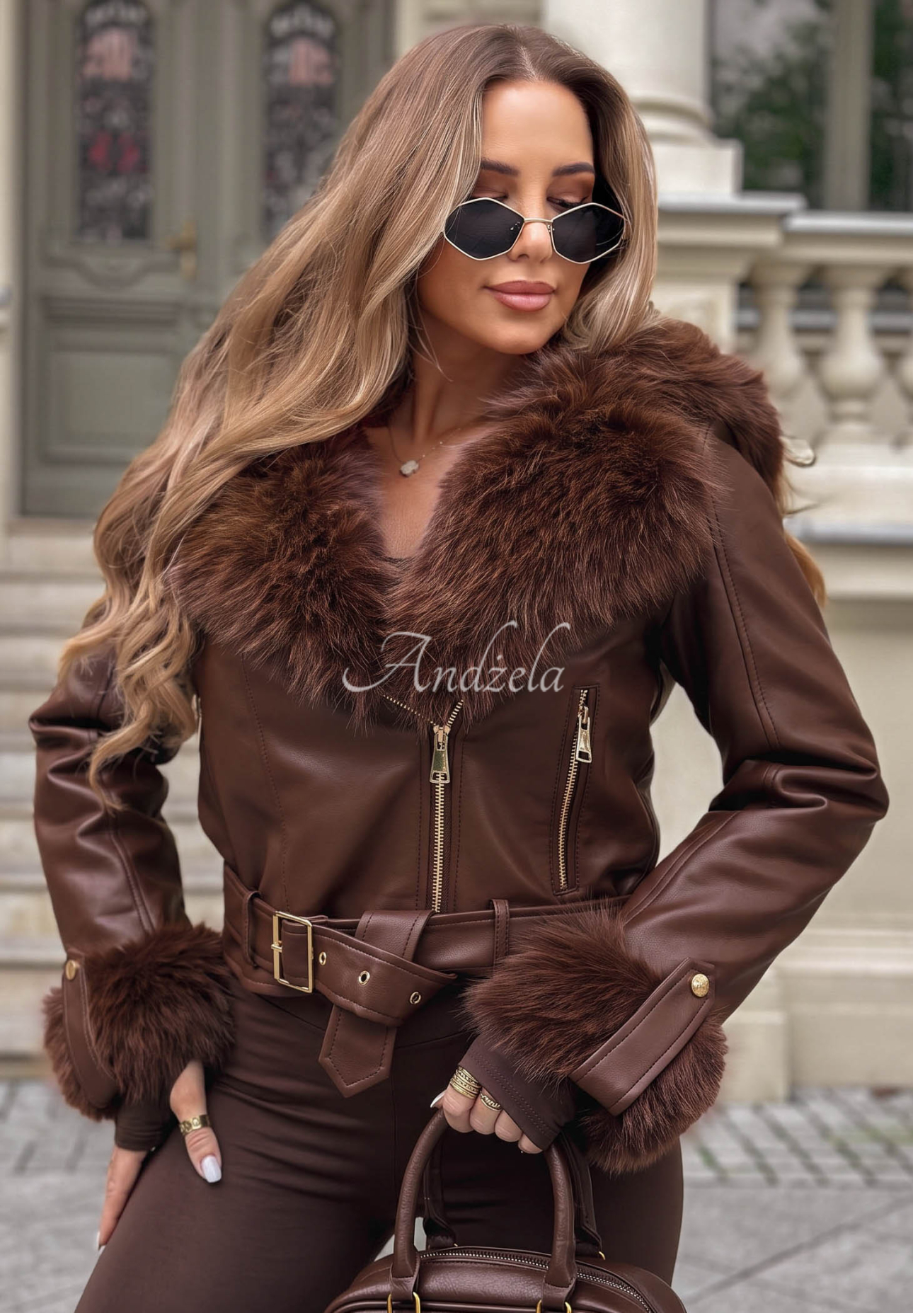 Kurze Bikerjacke aus Lederimitat mit Kunstfell Moon Shadow Schokoladenbraun