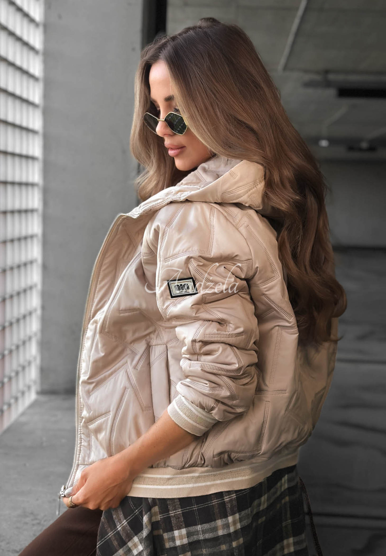 Gesteppte Jacke mit Kapuze Golden Days Beige