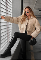 Krótka pikowana Jacke z materiałowym kołnierzem Simple Layer Ecru