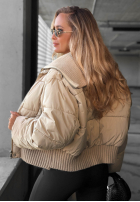 Krótka pikowana Jacke z materiałowym kołnierzem Simple Layer Ecru