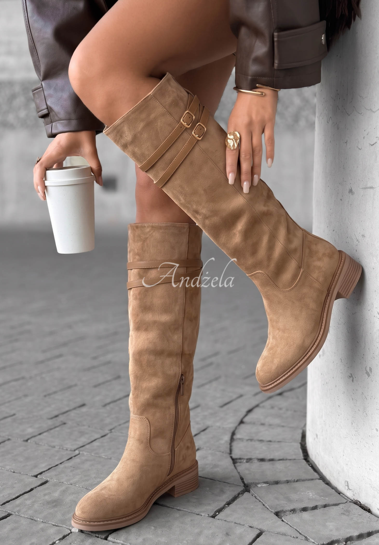 Kniehohe Stiefel aus Wildlederimitat Autumn Grace Beige