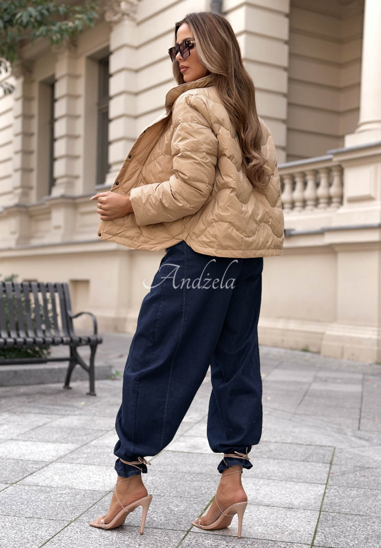 Kurze Daunenjacke Last Thing Beige