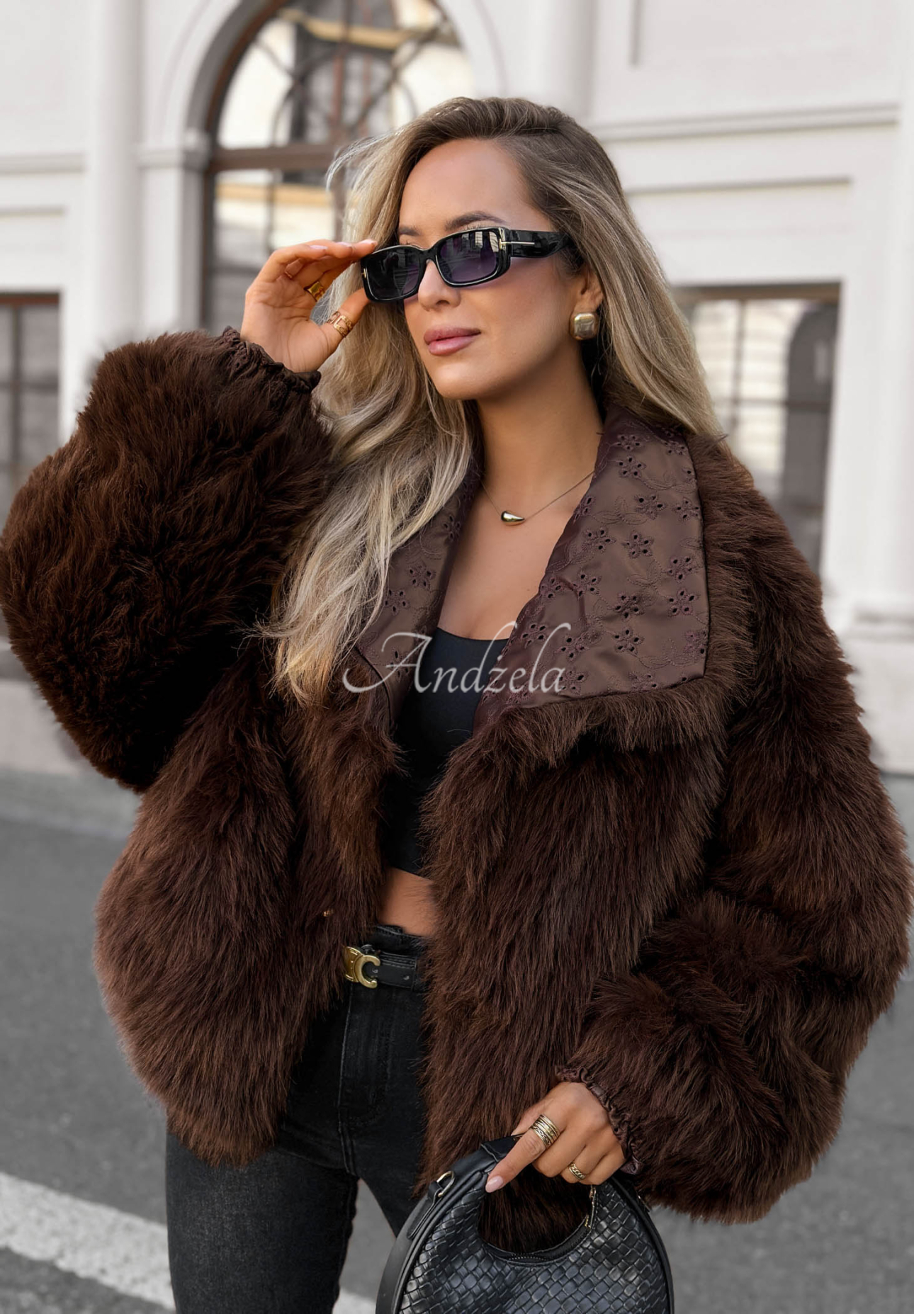 Gemusterte Jacke mit Pelz True Balance Schokoladenbraun