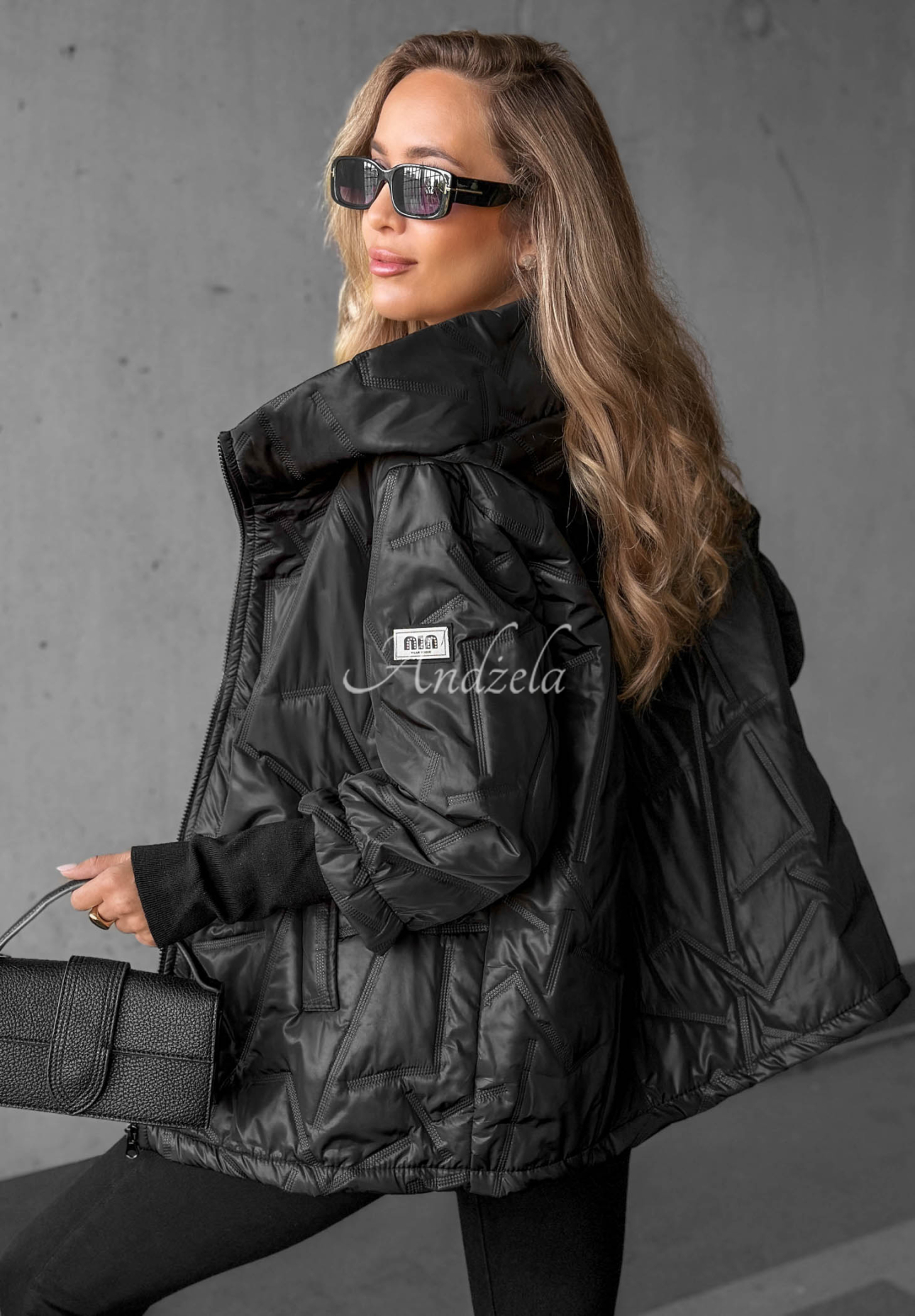 Gesteppte Jacke mit Kapuze Soft Touch Schwarz