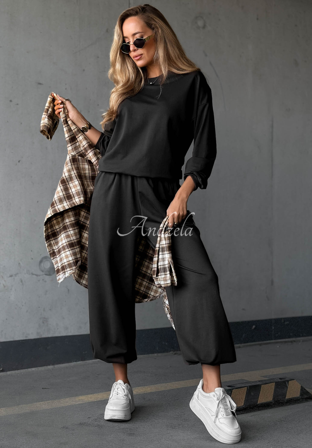 Trainingsanzug-Set aus Baumwolle: Sweatshirt und Hose Simple Moments Schwarz