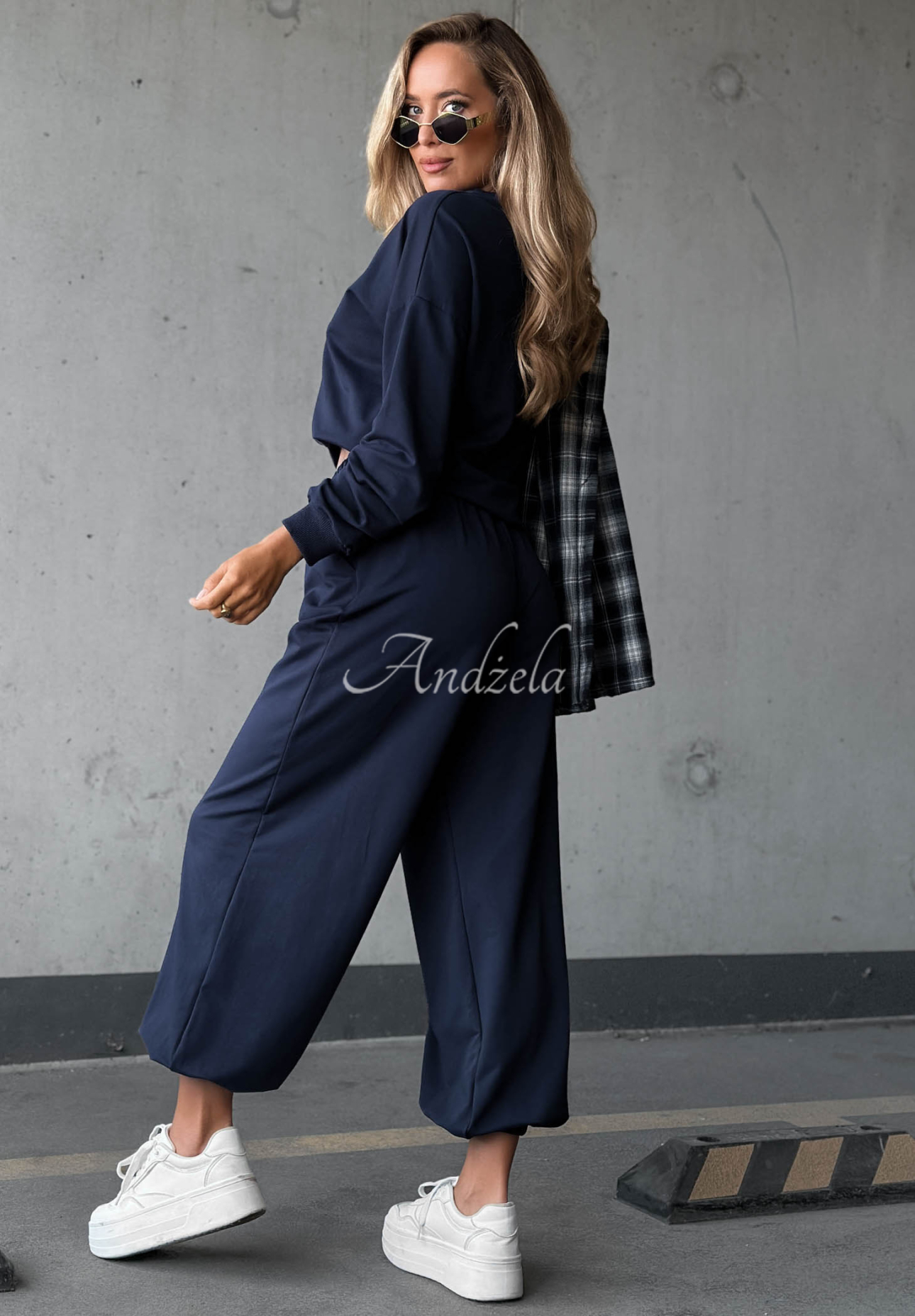 Trainingsanzug-Set aus Baumwolle: Sweatshirt und Hose Simple Moments Dunkelblau