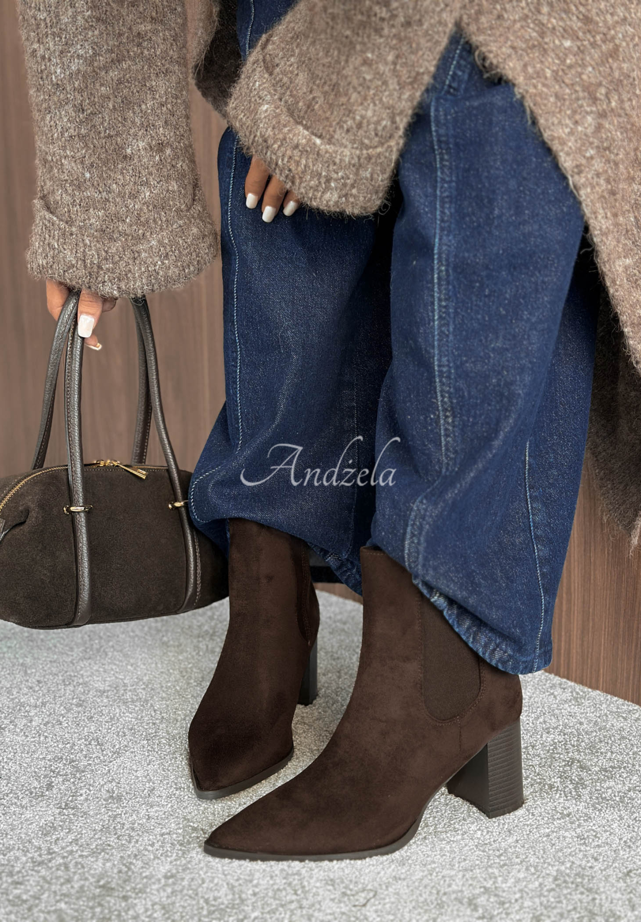 Stiefeletten aus Wildleder mit spitzer Zehenpartie Spiced Latte Schokoladenbraun