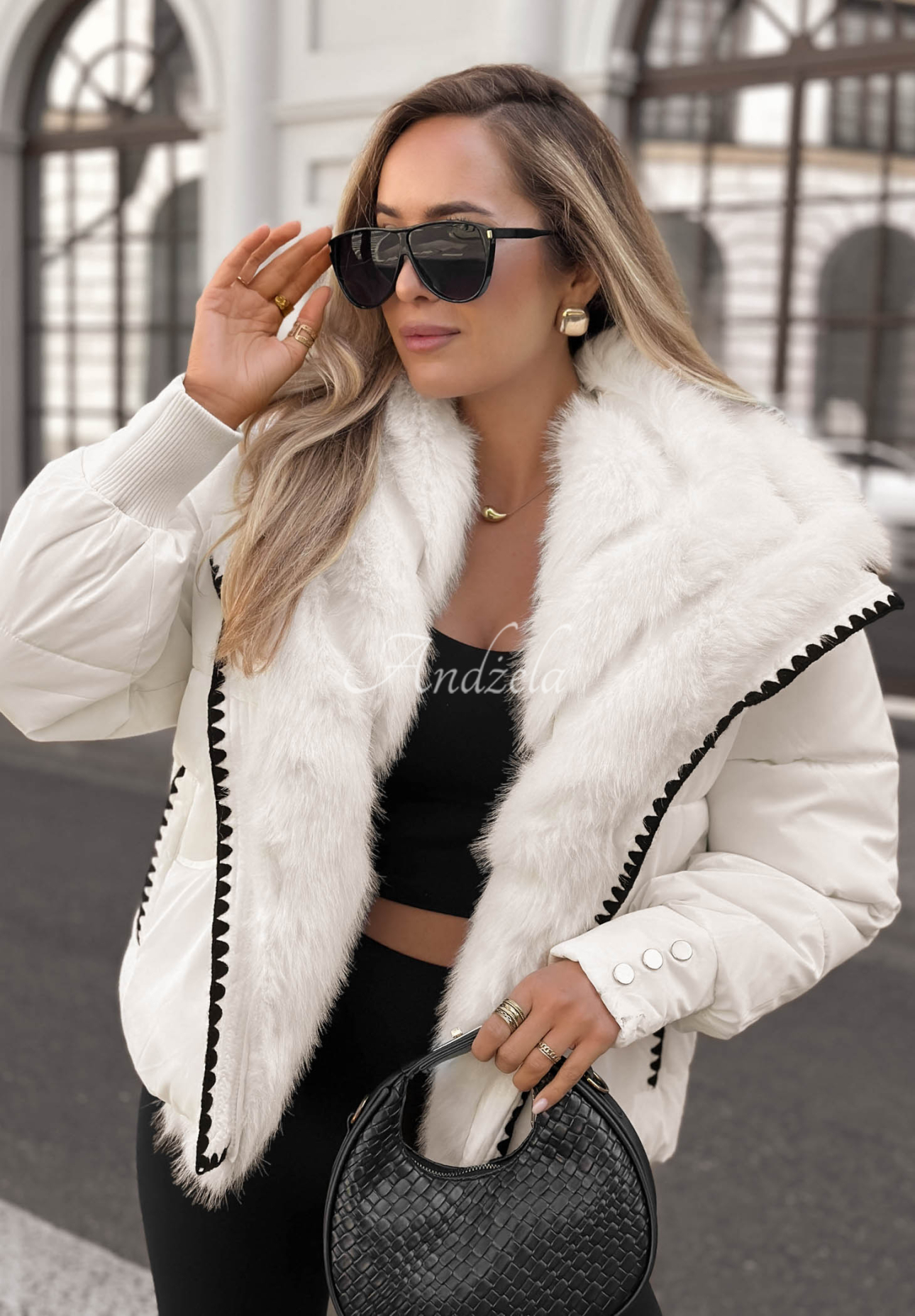 Kurze Steppjacke mit Pelz Alpine Cozy Ecru