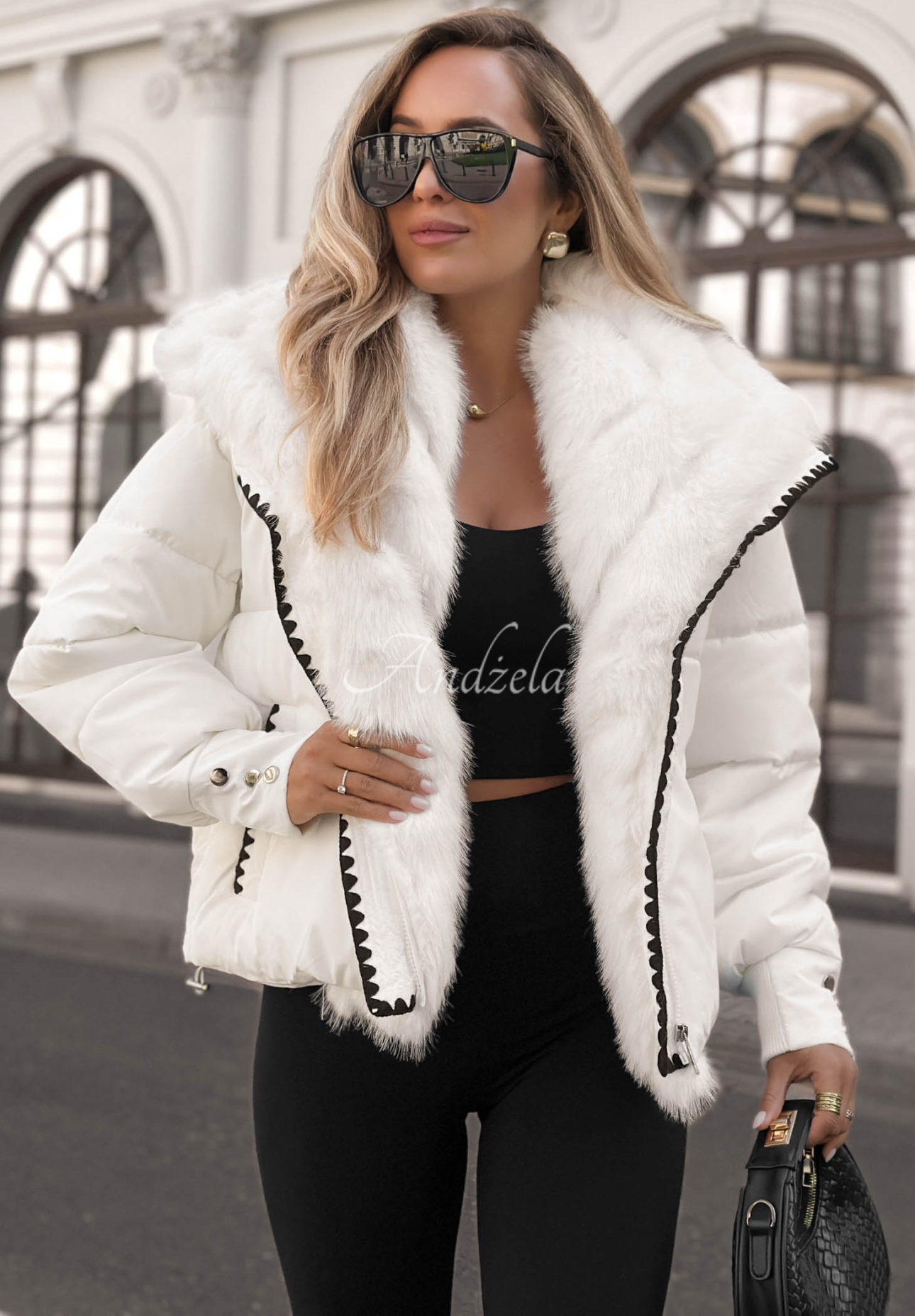 Kurze Steppjacke mit Pelz Alpine Cozy Ecru